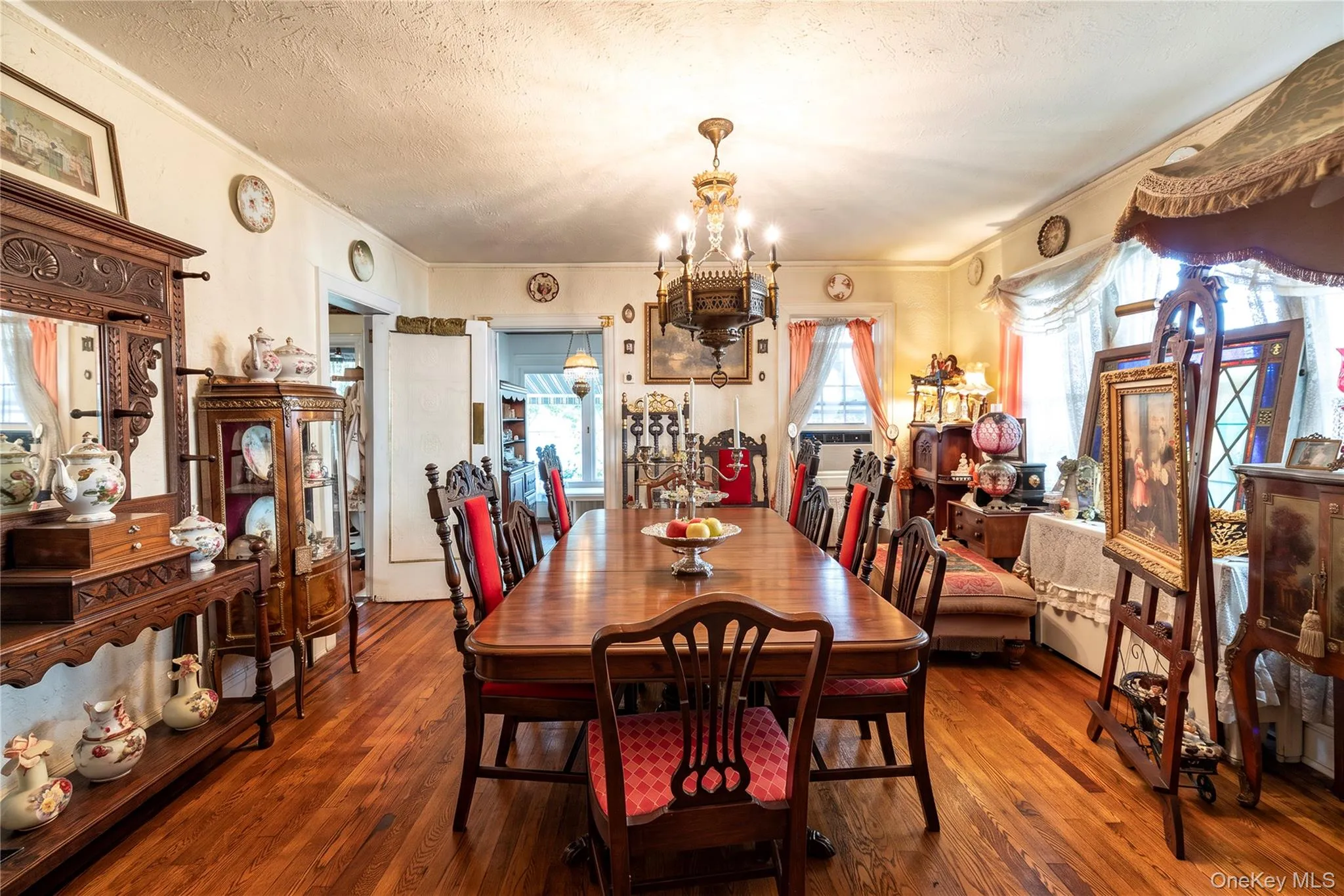 166 Southard Avenue, Hempstead, NY, 3 Bedrooms Bedrooms, 8 Rooms Rooms,2 BathroomsBathrooms,Residential,For Rent,Southard,0,1051736 166 Southard Avenue, Hempstead, NY, 3 Bedrooms Bedrooms, 8 Rooms Rooms,2 BathroomsBathrooms,Residential,For Rent,Southard,0,1051736
