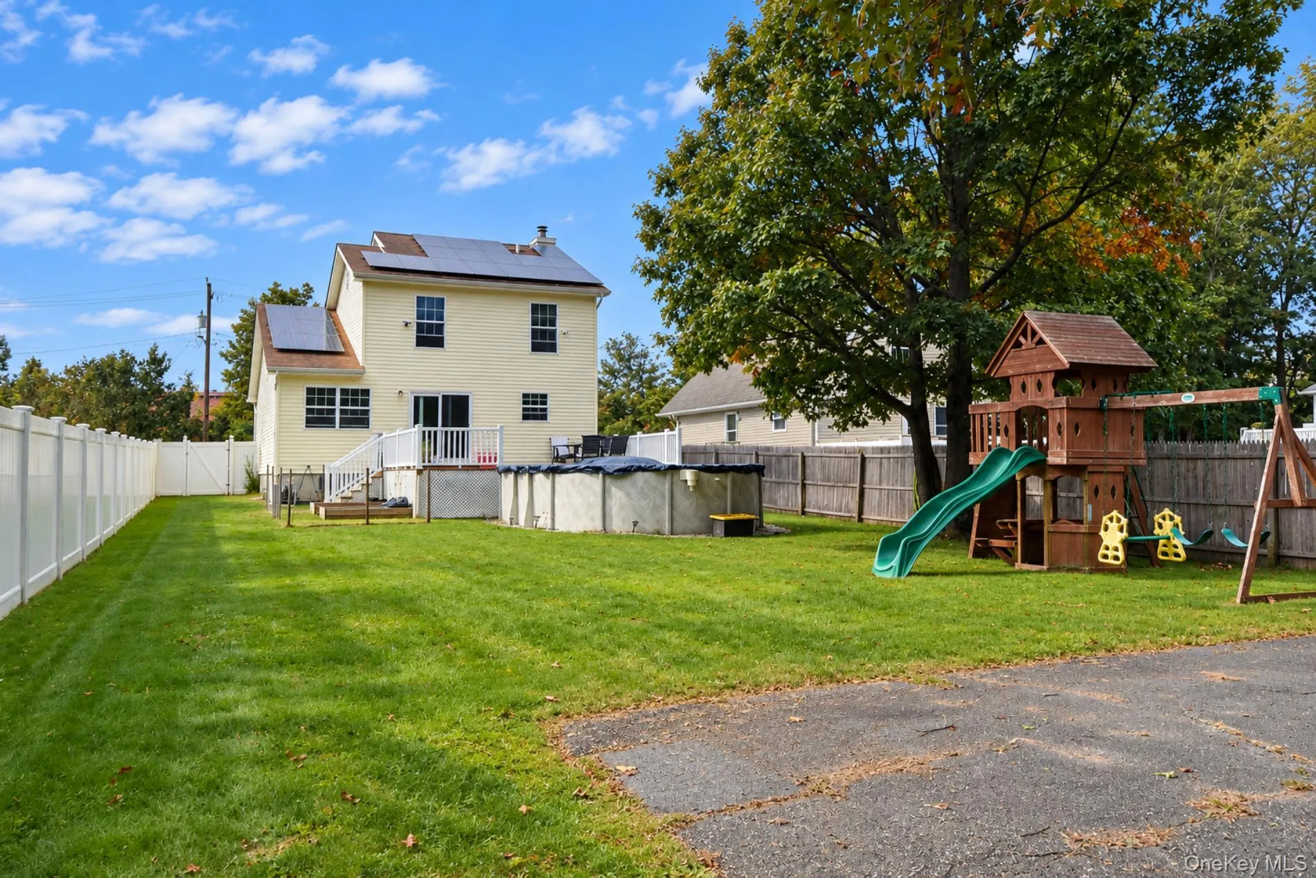 9 The Green, Brookhaven, NY, 3 Bedrooms Bedrooms, 6 Rooms Rooms,1 BathroomBathrooms,Residential,For Rent,The,0,1051741 9 The Green, Brookhaven, NY, 3 Bedrooms Bedrooms, 6 Rooms Rooms,1 BathroomBathrooms,Residential,For Rent,The,0,1051741