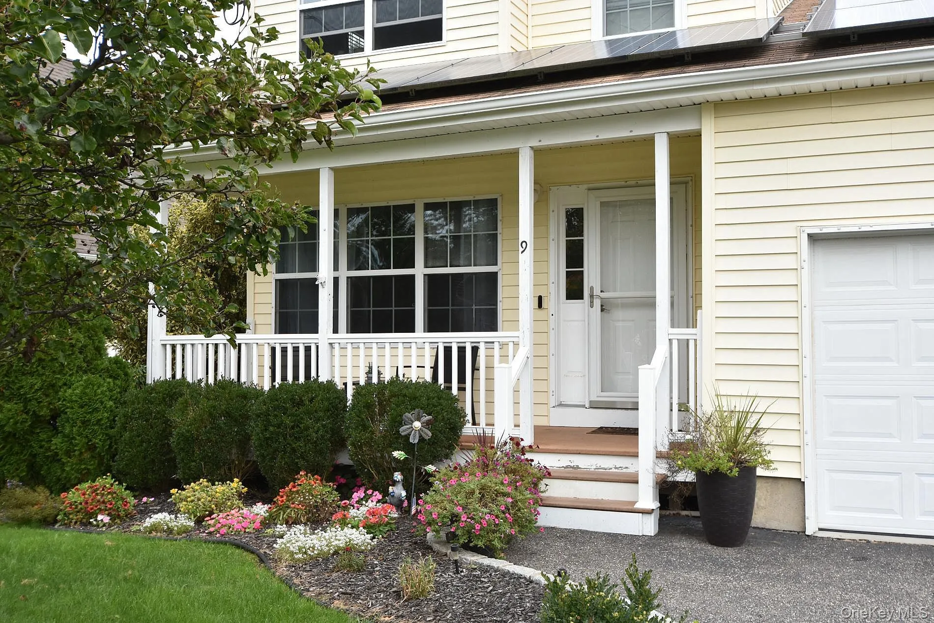 9 The Green, Brookhaven, NY, 3 Bedrooms Bedrooms, 6 Rooms Rooms,1 BathroomBathrooms,Residential,For Rent,The,0,1051741 9 The Green, Brookhaven, NY, 3 Bedrooms Bedrooms, 6 Rooms Rooms,1 BathroomBathrooms,Residential,For Rent,The,0,1051741