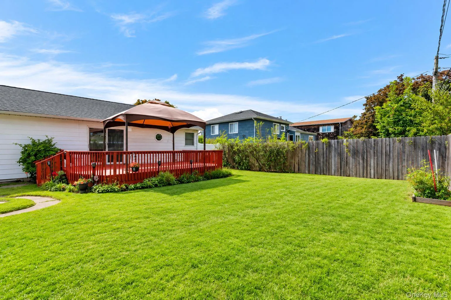 41 Cornell Lane, Oyster Bay, NY, 3 Bedrooms Bedrooms, 7 Rooms Rooms,1 BathroomBathrooms,Residential,For Rent,Cornell,0,1051750 41 Cornell Lane, Oyster Bay, NY, 3 Bedrooms Bedrooms, 7 Rooms Rooms,1 BathroomBathrooms,Residential,For Rent,Cornell,0,1051750