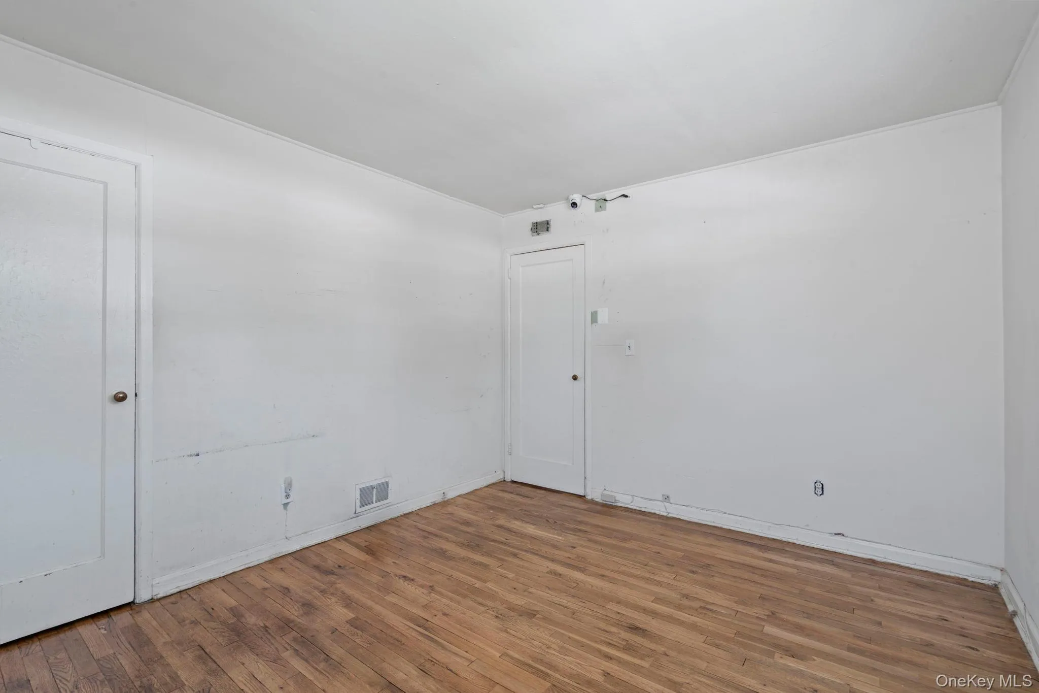 5 Prospect Street, Babylon, NY, 2 Bedrooms Bedrooms, 5 Rooms Rooms,2 BathroomsBathrooms,Residential,For Rent,Prospect,0,1051752 5 Prospect Street, Babylon, NY, 2 Bedrooms Bedrooms, 5 Rooms Rooms,2 BathroomsBathrooms,Residential,For Rent,Prospect,0,1051752