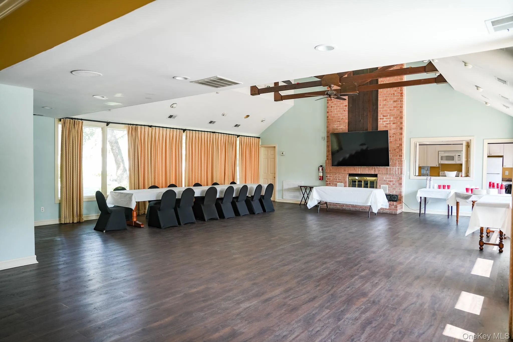Clubhouse Clubhouse