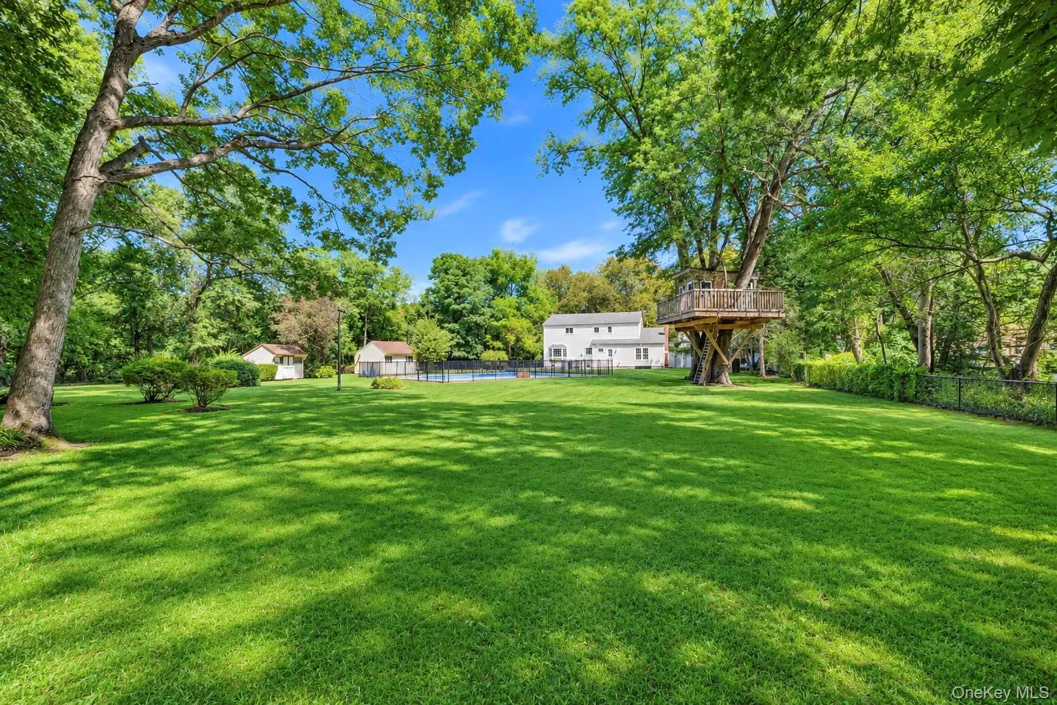 284 Marlin Street, Huntington, NY, 4 Bedrooms Bedrooms, 9 Rooms Rooms,2 BathroomsBathrooms,Residential,For Rent,Marlin Street,0,1051763 284 Marlin Street, Huntington, NY, 4 Bedrooms Bedrooms, 9 Rooms Rooms,2 BathroomsBathrooms,Residential,For Rent,Marlin Street,0,1051763