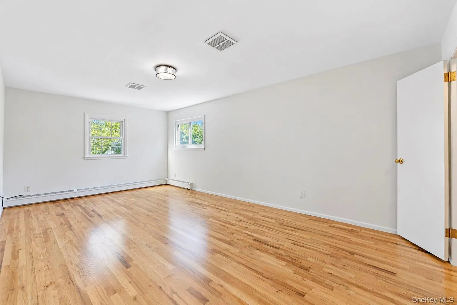 284 Marlin Street, Huntington, NY, 4 Bedrooms Bedrooms, 9 Rooms Rooms,2 BathroomsBathrooms,Residential,For Rent,Marlin Street,0,1051763 284 Marlin Street, Huntington, NY, 4 Bedrooms Bedrooms, 9 Rooms Rooms,2 BathroomsBathrooms,Residential,For Rent,Marlin Street,0,1051763