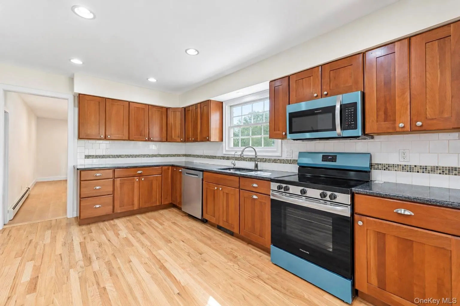 284 Marlin Street, Huntington, NY, 4 Bedrooms Bedrooms, 9 Rooms Rooms,2 BathroomsBathrooms,Residential,For Rent,Marlin Street,0,1051763 284 Marlin Street, Huntington, NY, 4 Bedrooms Bedrooms, 9 Rooms Rooms,2 BathroomsBathrooms,Residential,For Rent,Marlin Street,0,1051763