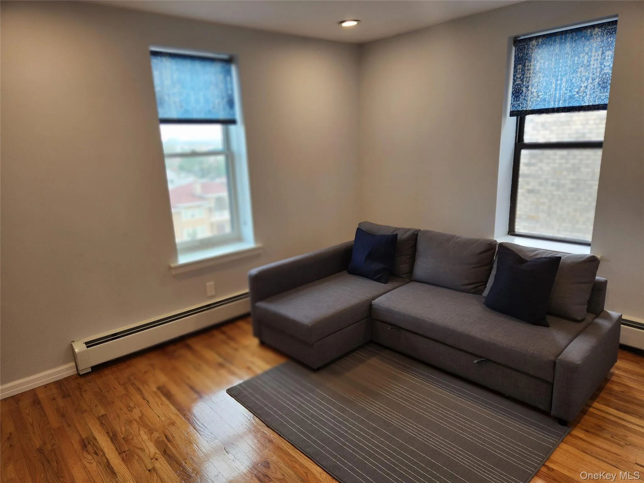 25 Broadway, Long Beach, NY, 2 Bedrooms Bedrooms, 4 Rooms Rooms,1 BathroomBathrooms,Residential Lease,For Rent,Broadway,0,1051764 25 Broadway, Long Beach, NY, 2 Bedrooms Bedrooms, 4 Rooms Rooms,1 BathroomBathrooms,Residential Lease,For Rent,Broadway,0,1051764