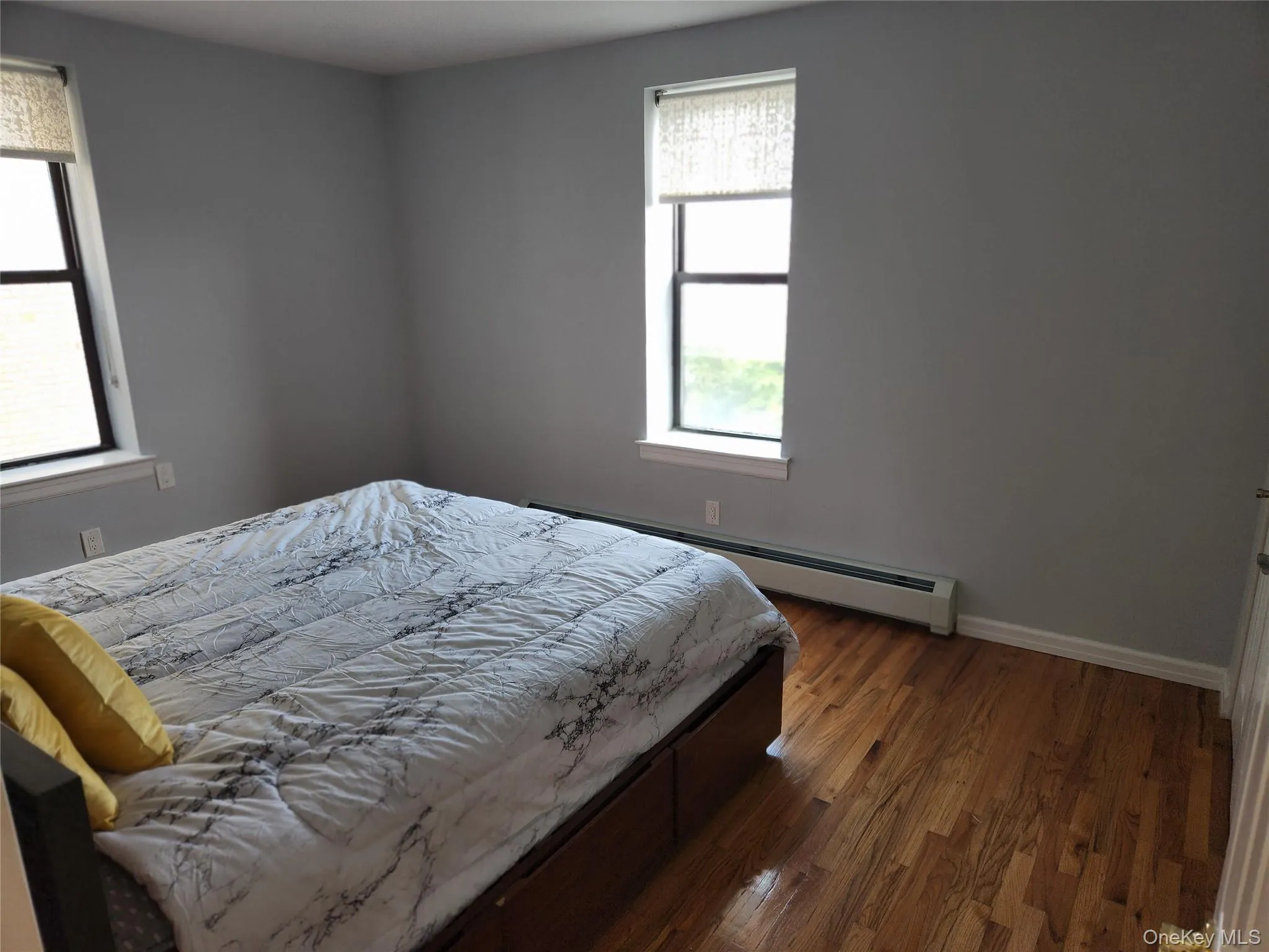 25 Broadway, Long Beach, NY, 2 Bedrooms Bedrooms, 4 Rooms Rooms,1 BathroomBathrooms,Residential Lease,For Rent,Broadway,0,1051764 25 Broadway, Long Beach, NY, 2 Bedrooms Bedrooms, 4 Rooms Rooms,1 BathroomBathrooms,Residential Lease,For Rent,Broadway,0,1051764