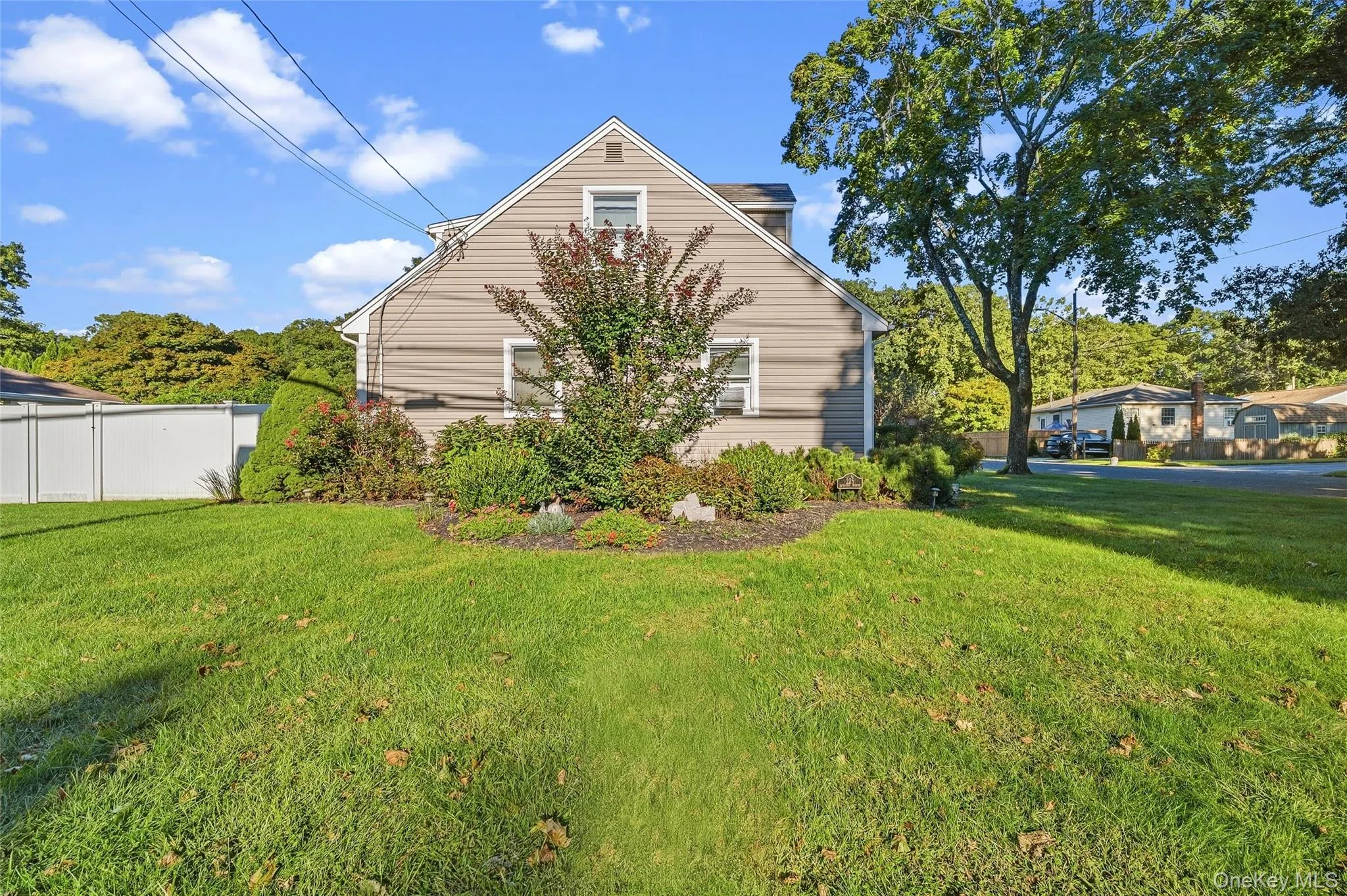 225 Harrison Avenue, Brookhaven, NY, 3 Bedrooms Bedrooms, 7 Rooms Rooms,2 BathroomsBathrooms,Residential,For Rent,Harrison,0,1051768 225 Harrison Avenue, Brookhaven, NY, 3 Bedrooms Bedrooms, 7 Rooms Rooms,2 BathroomsBathrooms,Residential,For Rent,Harrison,0,1051768
