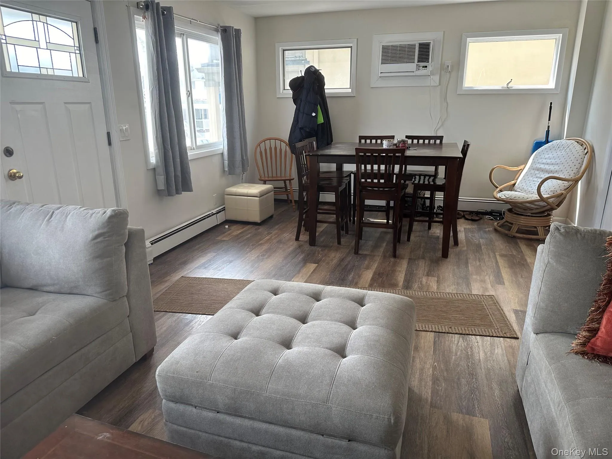 31 Illinois Avenue, Long Beach, NY, 3 Bedrooms Bedrooms, 5 Rooms Rooms,2 BathroomsBathrooms,Residential Lease,For Rent,Illinois,0,1051772 31 Illinois Avenue, Long Beach, NY, 3 Bedrooms Bedrooms, 5 Rooms Rooms,2 BathroomsBathrooms,Residential Lease,For Rent,Illinois,0,1051772