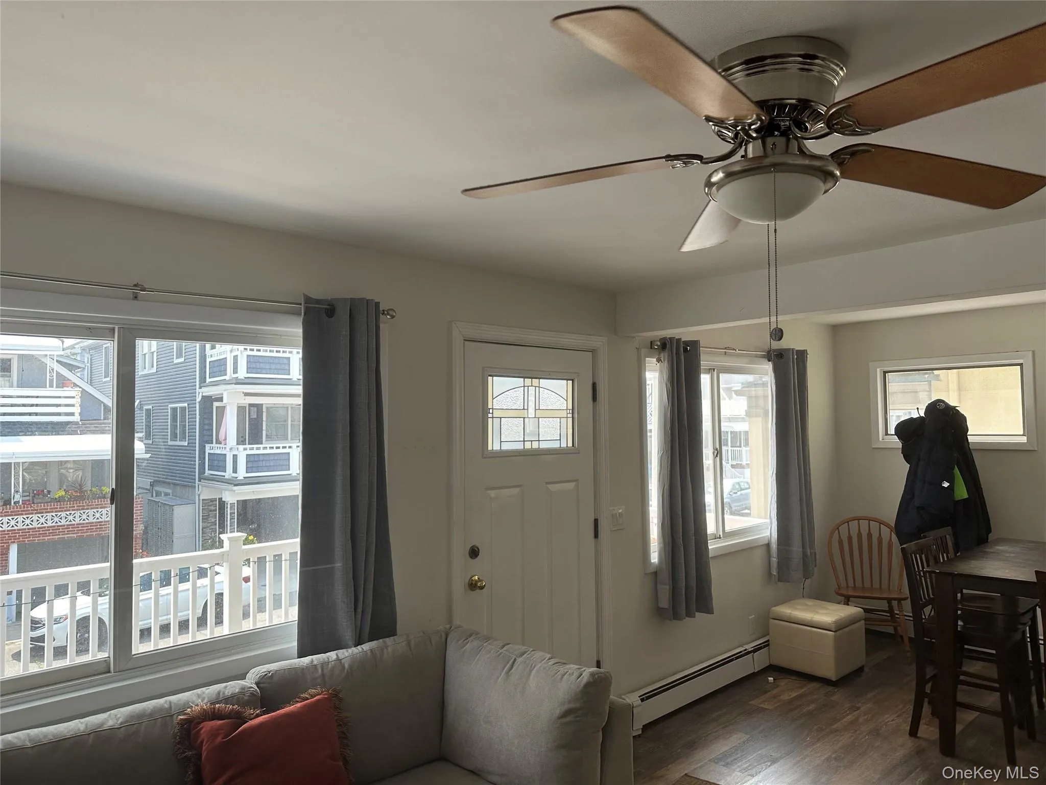 31 Illinois Avenue, Long Beach, NY, 3 Bedrooms Bedrooms, 5 Rooms Rooms,2 BathroomsBathrooms,Residential Lease,For Rent,Illinois,0,1051772 31 Illinois Avenue, Long Beach, NY, 3 Bedrooms Bedrooms, 5 Rooms Rooms,2 BathroomsBathrooms,Residential Lease,For Rent,Illinois,0,1051772