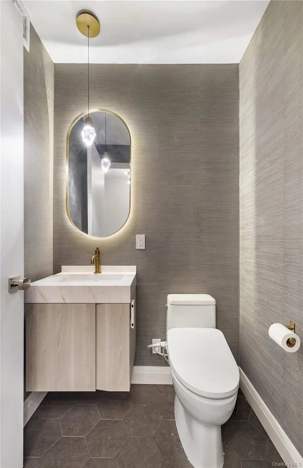 2 Columbus Avenue, New York, NY, 2 Bedrooms Bedrooms, 4 Rooms Rooms,2 BathroomsBathrooms,Residential,For Rent,Columbus,0,1051773 2 Columbus Avenue, New York, NY, 2 Bedrooms Bedrooms, 4 Rooms Rooms,2 BathroomsBathrooms,Residential,For Rent,Columbus,0,1051773