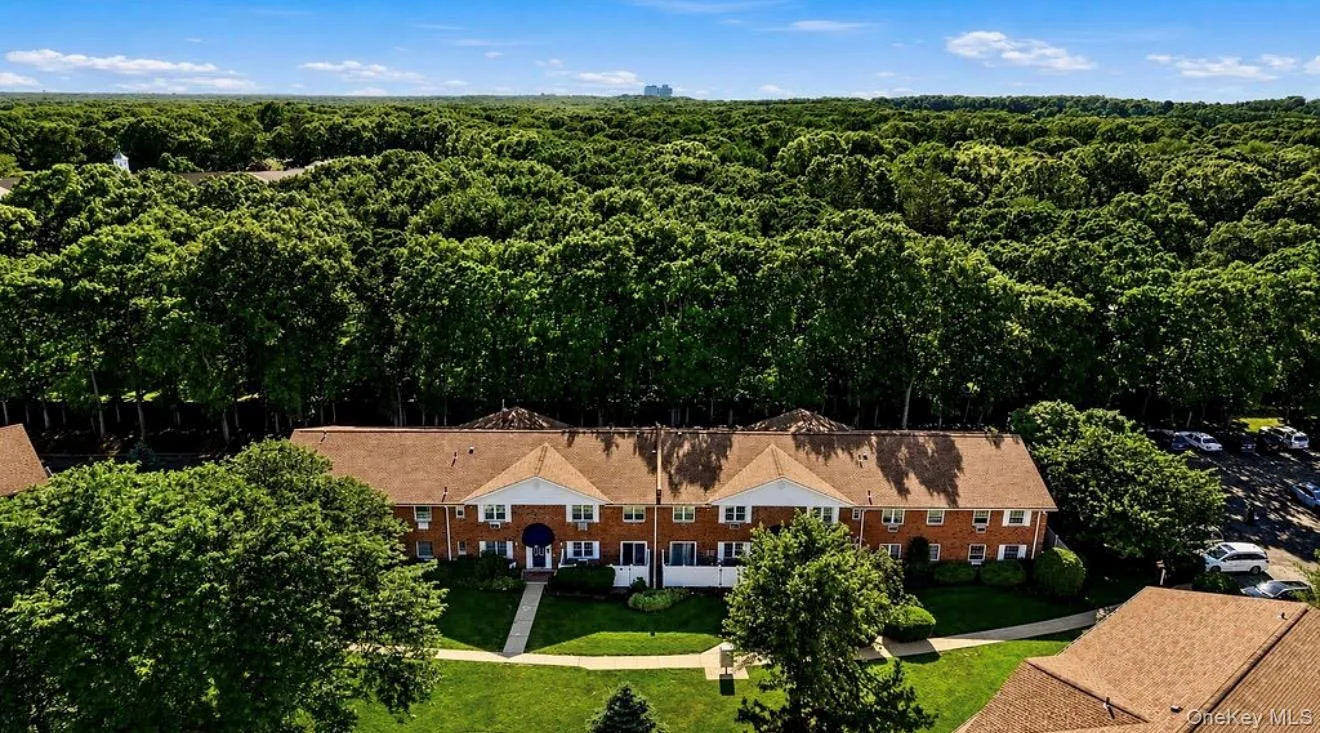 460 Old Town Road, Brookhaven, NY, 3 Bedrooms Bedrooms, 5 Rooms Rooms,2 BathroomsBathrooms,Residential,For Rent,Old Town,0,1051775 460 Old Town Road, Brookhaven, NY, 3 Bedrooms Bedrooms, 5 Rooms Rooms,2 BathroomsBathrooms,Residential,For Rent,Old Town,0,1051775