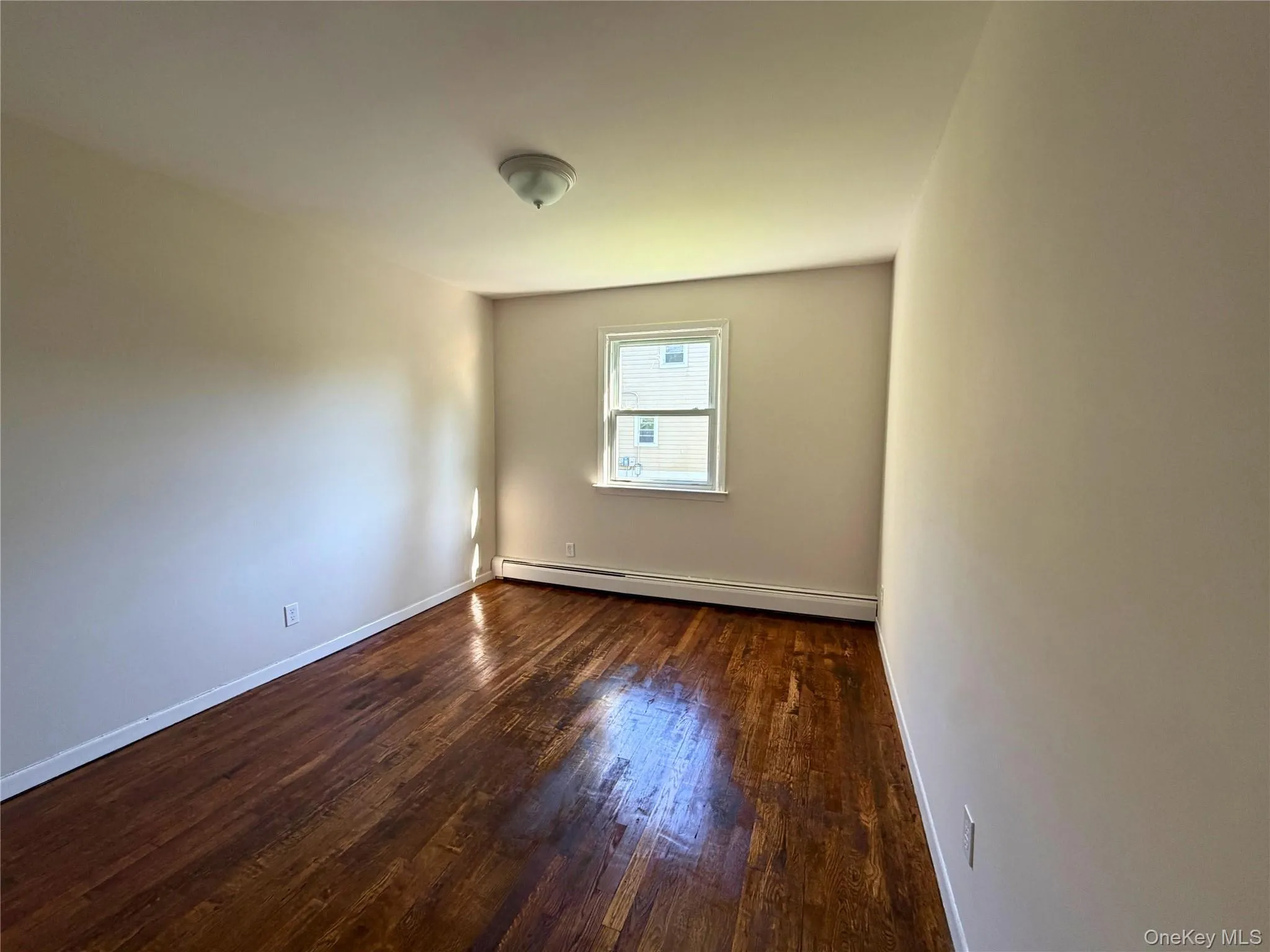 13 Woodrow Avenue, Yonkers, NY, 3 Bedrooms Bedrooms, 5 Rooms Rooms,1 BathroomBathrooms,Residential Lease,For Rent,Woodrow,0,1051779 13 Woodrow Avenue, Yonkers, NY, 3 Bedrooms Bedrooms, 5 Rooms Rooms,1 BathroomBathrooms,Residential Lease,For Rent,Woodrow,0,1051779