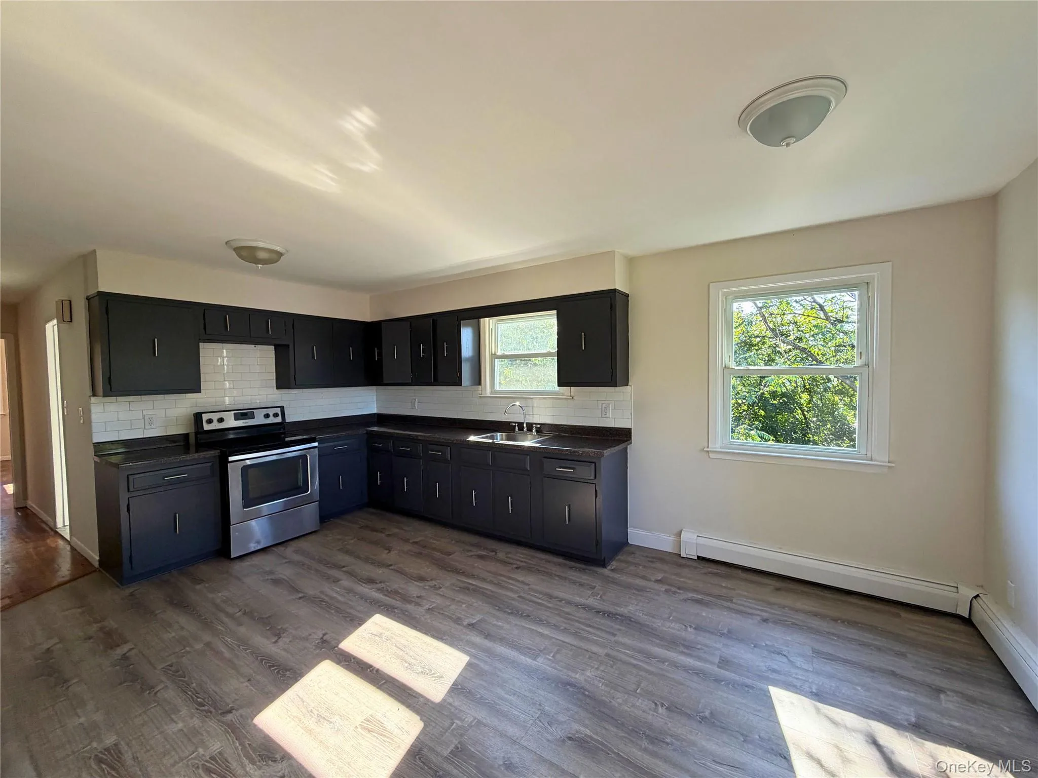 13 Woodrow Avenue, Yonkers, NY, 3 Bedrooms Bedrooms, 5 Rooms Rooms,1 BathroomBathrooms,Residential Lease,For Rent,Woodrow,0,1051779 13 Woodrow Avenue, Yonkers, NY, 3 Bedrooms Bedrooms, 5 Rooms Rooms,1 BathroomBathrooms,Residential Lease,For Rent,Woodrow,0,1051779