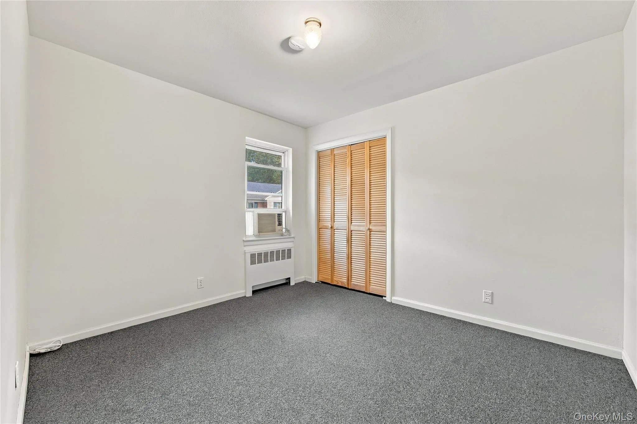 Second bedroom. Second bedroom.