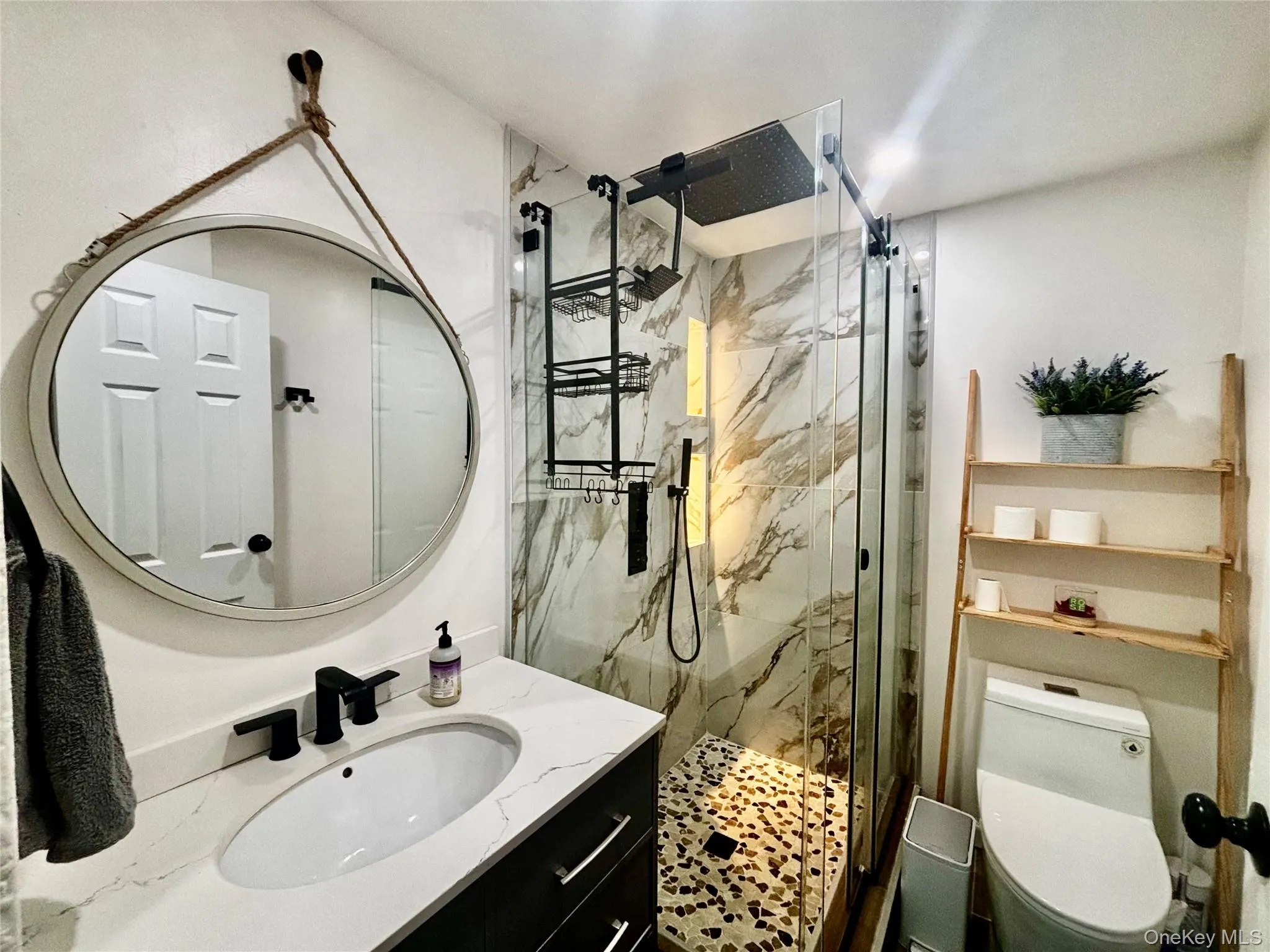 254-40 Craft Avenue, New York, NY, 3 Bedrooms Bedrooms, 6 Rooms Rooms,1 BathroomBathrooms,Residential Lease,For Rent,Craft,0,1051783 254-40 Craft Avenue, New York, NY, 3 Bedrooms Bedrooms, 6 Rooms Rooms,1 BathroomBathrooms,Residential Lease,For Rent,Craft,0,1051783