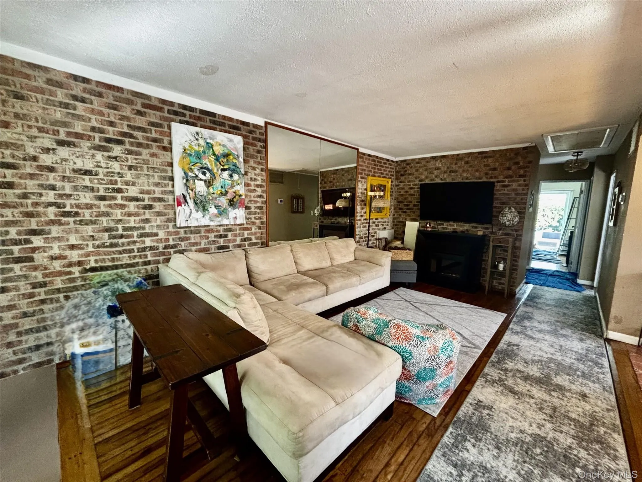 254-40 Craft Avenue, New York, NY, 3 Bedrooms Bedrooms, 6 Rooms Rooms,1 BathroomBathrooms,Residential Lease,For Rent,Craft,0,1051783 254-40 Craft Avenue, New York, NY, 3 Bedrooms Bedrooms, 6 Rooms Rooms,1 BathroomBathrooms,Residential Lease,For Rent,Craft,0,1051783