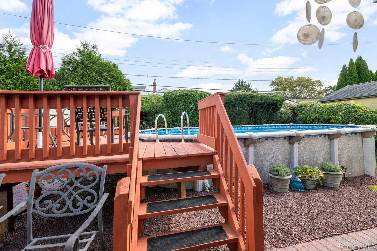 45 Berkshire Road, Oyster Bay, NY, 4 Bedrooms Bedrooms, 7 Rooms Rooms,1 BathroomBathrooms,Residential,For Rent,Berkshire,0,1051784 45 Berkshire Road, Oyster Bay, NY, 4 Bedrooms Bedrooms, 7 Rooms Rooms,1 BathroomBathrooms,Residential,For Rent,Berkshire,0,1051784