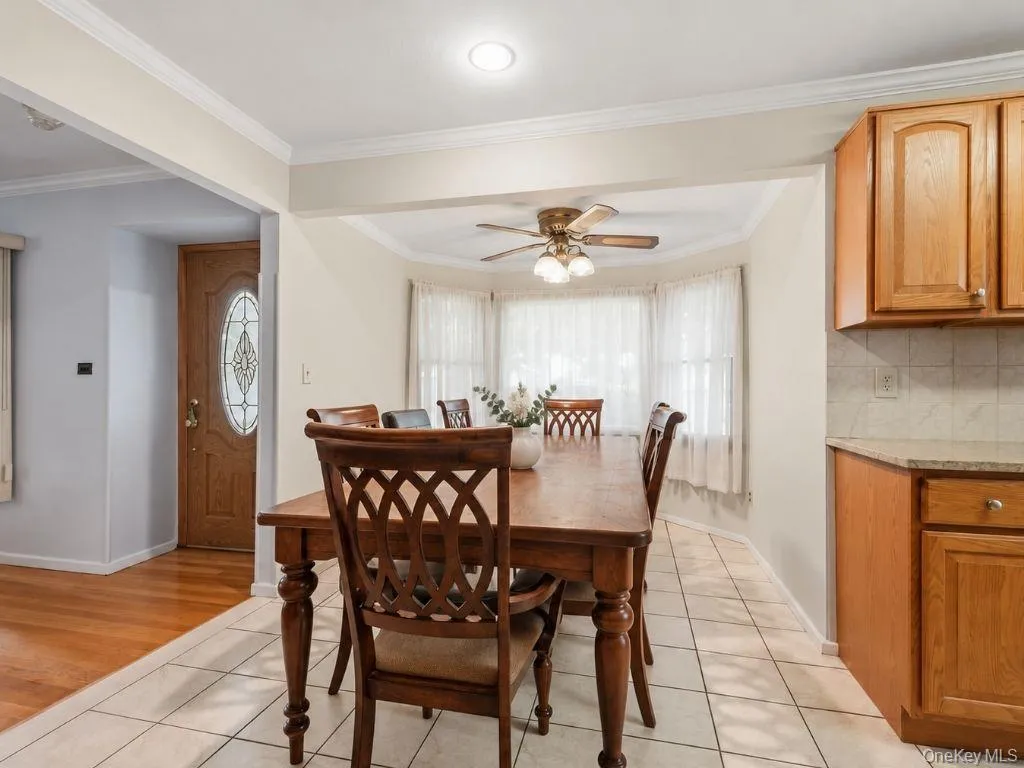 45 Berkshire Road, Oyster Bay, NY, 4 Bedrooms Bedrooms, 7 Rooms Rooms,1 BathroomBathrooms,Residential,For Rent,Berkshire,0,1051784 45 Berkshire Road, Oyster Bay, NY, 4 Bedrooms Bedrooms, 7 Rooms Rooms,1 BathroomBathrooms,Residential,For Rent,Berkshire,0,1051784