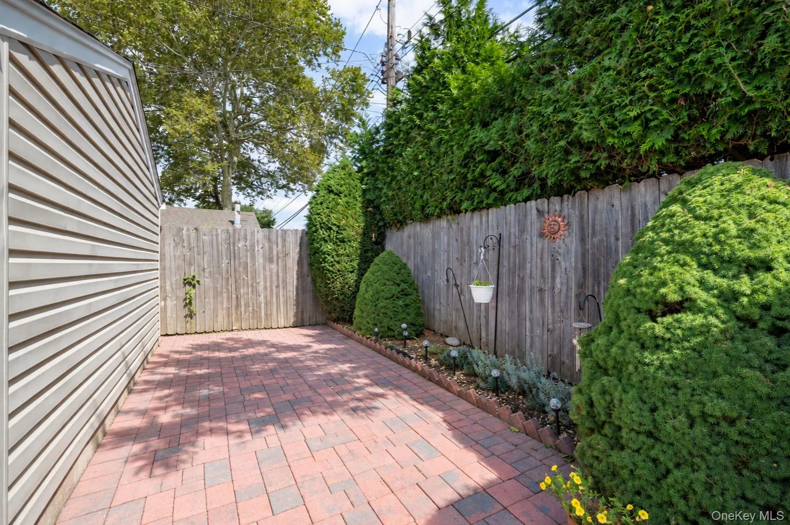 45 Berkshire Road, Oyster Bay, NY, 4 Bedrooms Bedrooms, 7 Rooms Rooms,1 BathroomBathrooms,Residential,For Rent,Berkshire,0,1051784 45 Berkshire Road, Oyster Bay, NY, 4 Bedrooms Bedrooms, 7 Rooms Rooms,1 BathroomBathrooms,Residential,For Rent,Berkshire,0,1051784