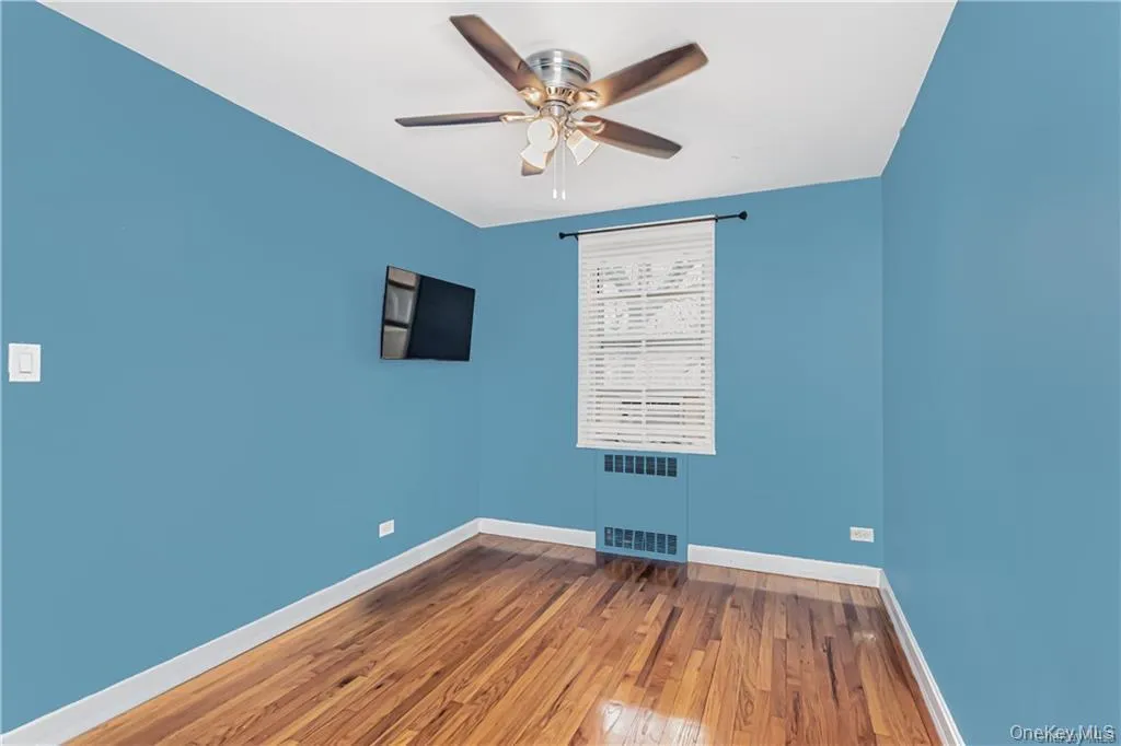 5610 Netherland Avenue, New York, NY, 2 Bedrooms Bedrooms, 4 Rooms Rooms,1 BathroomBathrooms,Residential,For Rent,Netherland,0,1051788 5610 Netherland Avenue, New York, NY, 2 Bedrooms Bedrooms, 4 Rooms Rooms,1 BathroomBathrooms,Residential,For Rent,Netherland,0,1051788