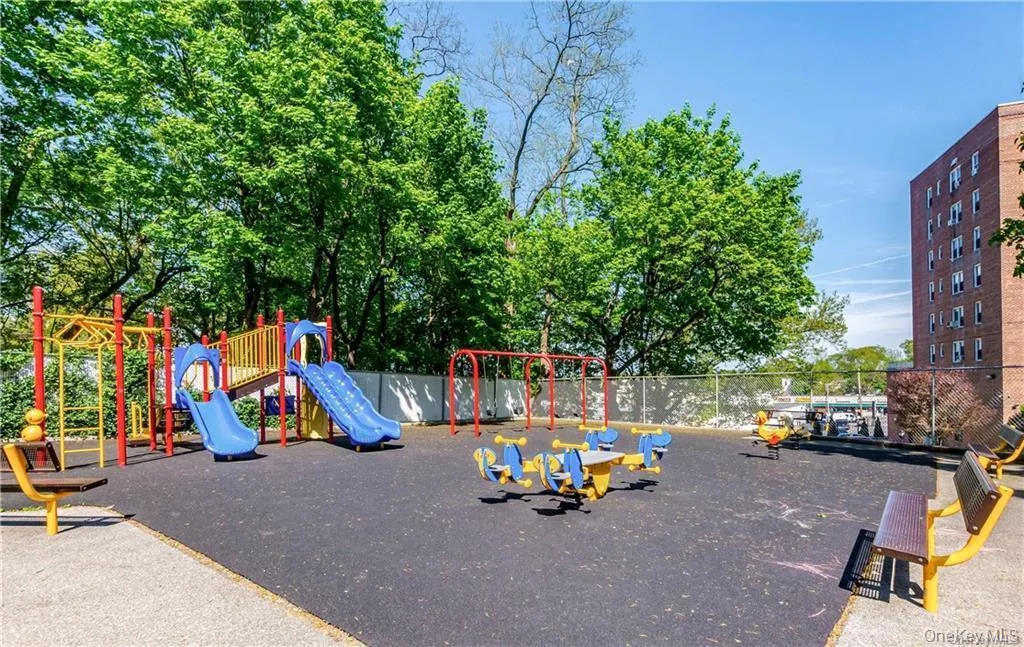 5610 Netherland Avenue, New York, NY, 2 Bedrooms Bedrooms, 4 Rooms Rooms,1 BathroomBathrooms,Residential,For Rent,Netherland,0,1051788 5610 Netherland Avenue, New York, NY, 2 Bedrooms Bedrooms, 4 Rooms Rooms,1 BathroomBathrooms,Residential,For Rent,Netherland,0,1051788