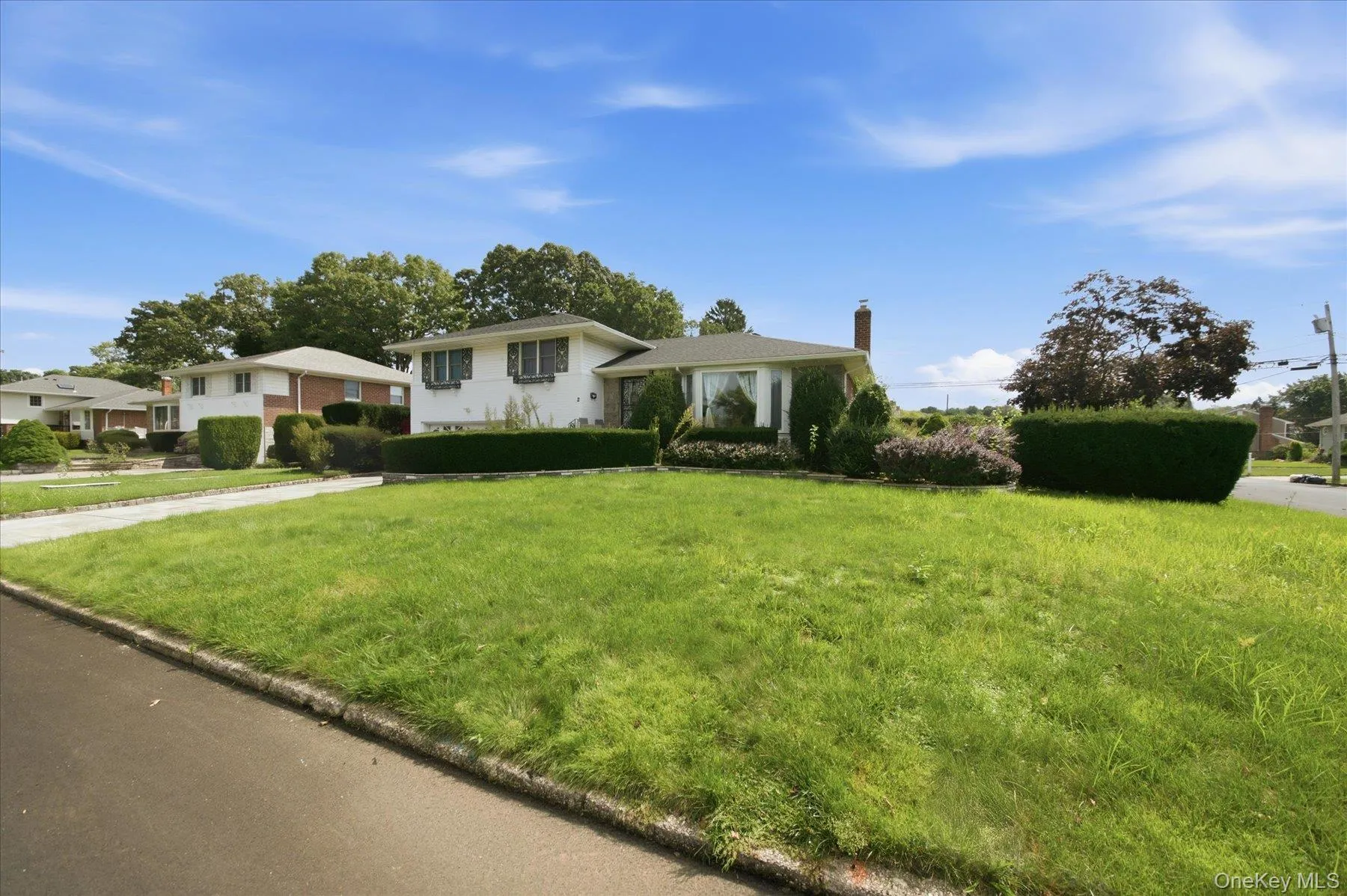 2 Goldfield Street, Huntington, NY, 3 Bedrooms Bedrooms, 6 Rooms Rooms,3 BathroomsBathrooms,Residential,For Rent,Goldfield,0,1051791 2 Goldfield Street, Huntington, NY, 3 Bedrooms Bedrooms, 6 Rooms Rooms,3 BathroomsBathrooms,Residential,For Rent,Goldfield,0,1051791