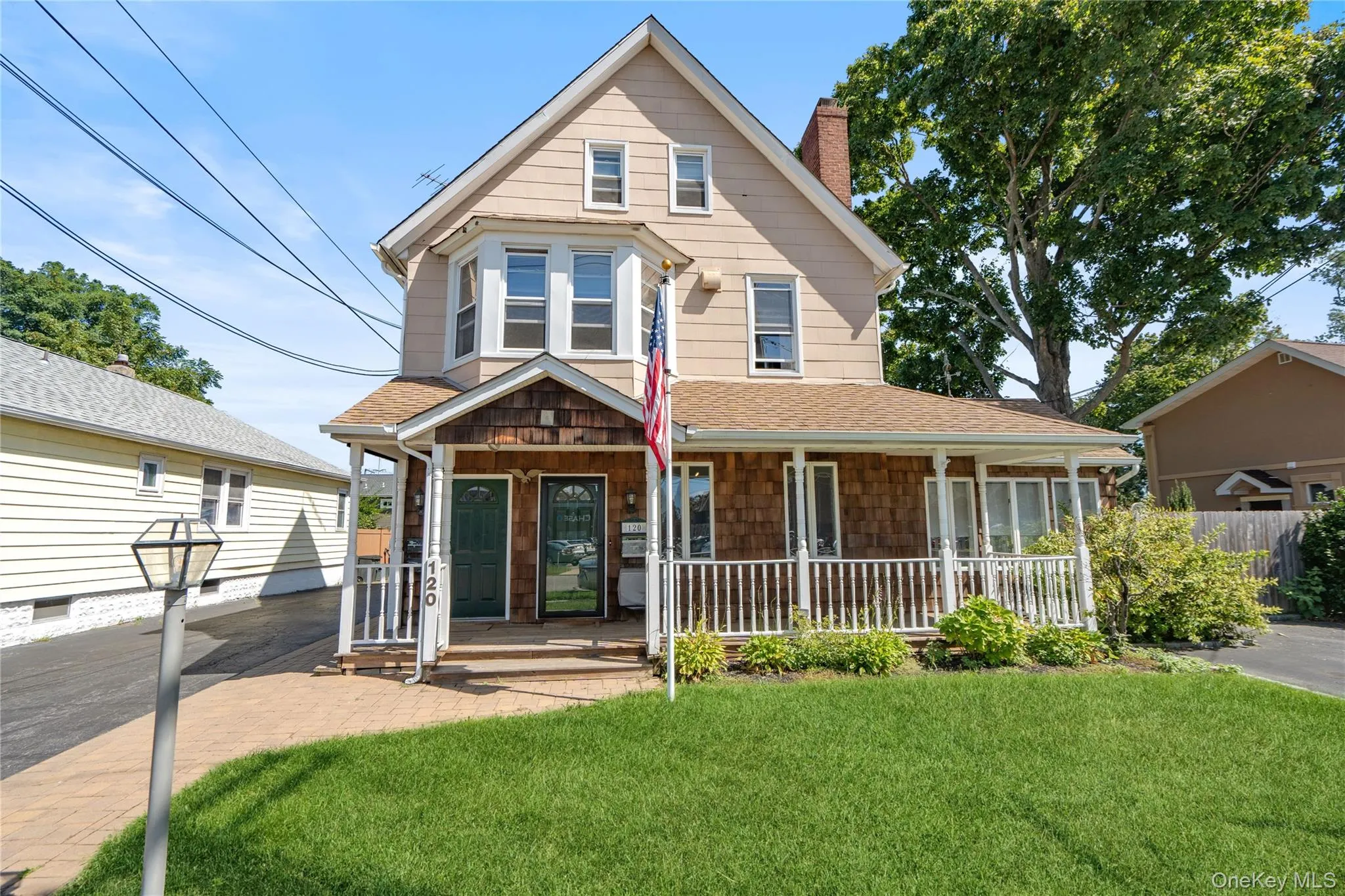 120 High Street, Babylon, NY, 3 Bedrooms Bedrooms, 7 Rooms Rooms,2 BathroomsBathrooms,Residential Lease,For Rent,High,0,1051792 120 High Street, Babylon, NY, 3 Bedrooms Bedrooms, 7 Rooms Rooms,2 BathroomsBathrooms,Residential Lease,For Rent,High,0,1051792