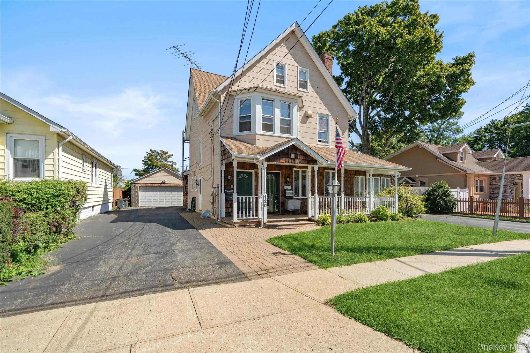 120 High Street, Babylon, NY, 3 Bedrooms Bedrooms, 7 Rooms Rooms,2 BathroomsBathrooms,Residential Lease,For Rent,High,0,1051792 120 High Street, Babylon, NY, 3 Bedrooms Bedrooms, 7 Rooms Rooms,2 BathroomsBathrooms,Residential Lease,For Rent,High,0,1051792