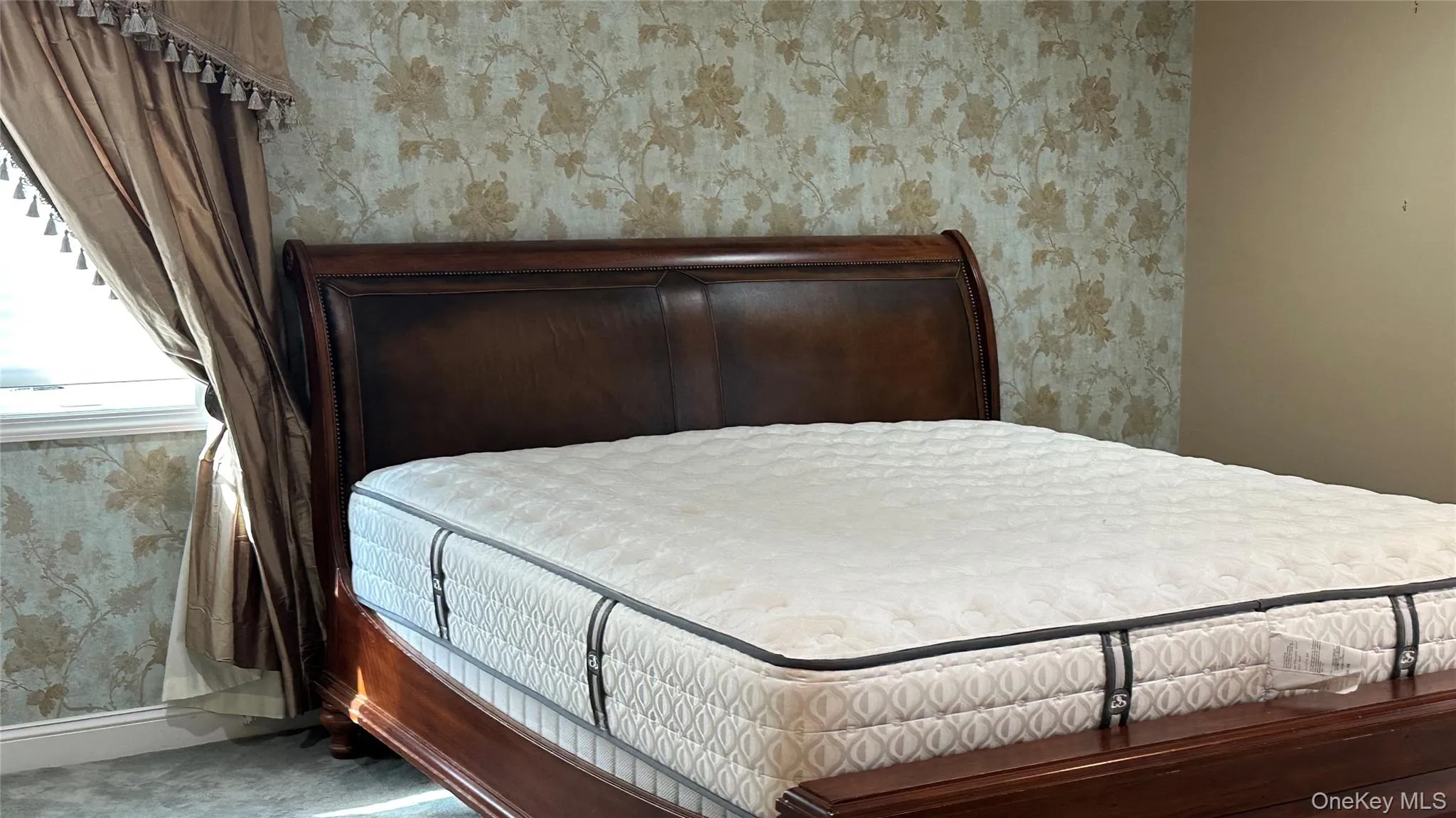 207 Maytime Drive, Oyster Bay, NY, 4 Bedrooms Bedrooms, 9 Rooms Rooms,3 BathroomsBathrooms,Residential Lease,For Rent,Maytime,0,1051798 207 Maytime Drive, Oyster Bay, NY, 4 Bedrooms Bedrooms, 9 Rooms Rooms,3 BathroomsBathrooms,Residential Lease,For Rent,Maytime,0,1051798