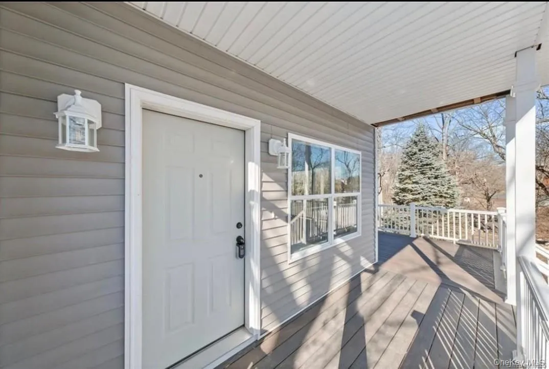 17 Chestnut Street, Stony Point, NY, 7 Bedrooms Bedrooms, 11 Rooms Rooms,3 BathroomsBathrooms,Residential,For Rent,Chestnut,0,1051800 17 Chestnut Street, Stony Point, NY, 7 Bedrooms Bedrooms, 11 Rooms Rooms,3 BathroomsBathrooms,Residential,For Rent,Chestnut,0,1051800