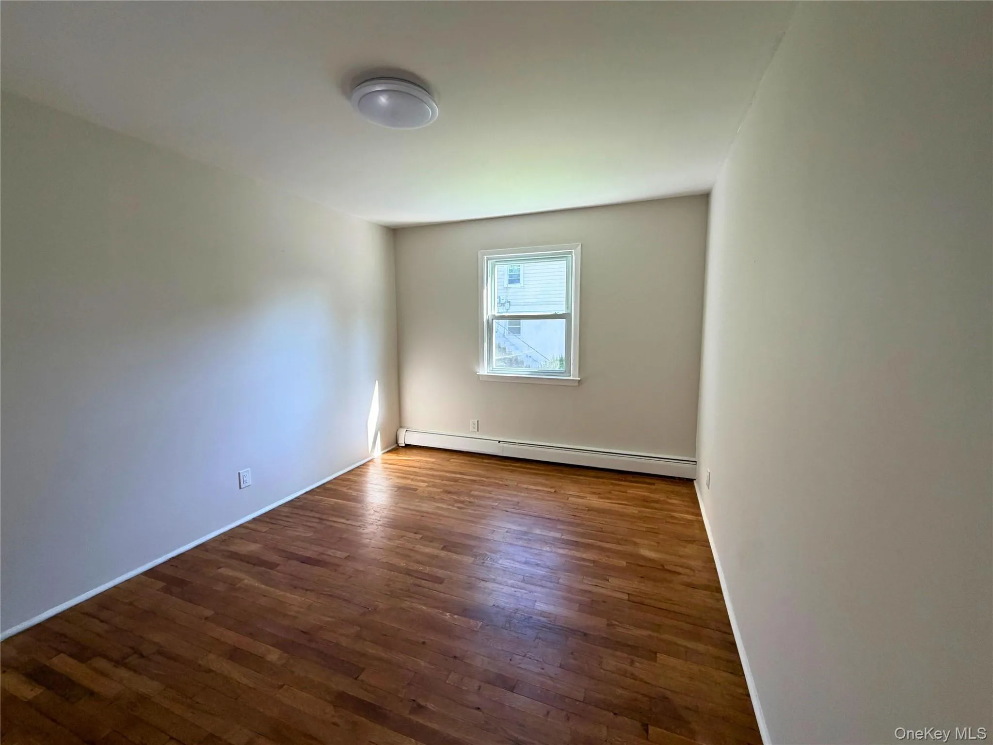 13 Woodrow Avenue, Yonkers, NY, 3 Bedrooms Bedrooms, 5 Rooms Rooms,1 BathroomBathrooms,Residential Lease,For Rent,Woodrow,0,1051801 13 Woodrow Avenue, Yonkers, NY, 3 Bedrooms Bedrooms, 5 Rooms Rooms,1 BathroomBathrooms,Residential Lease,For Rent,Woodrow,0,1051801