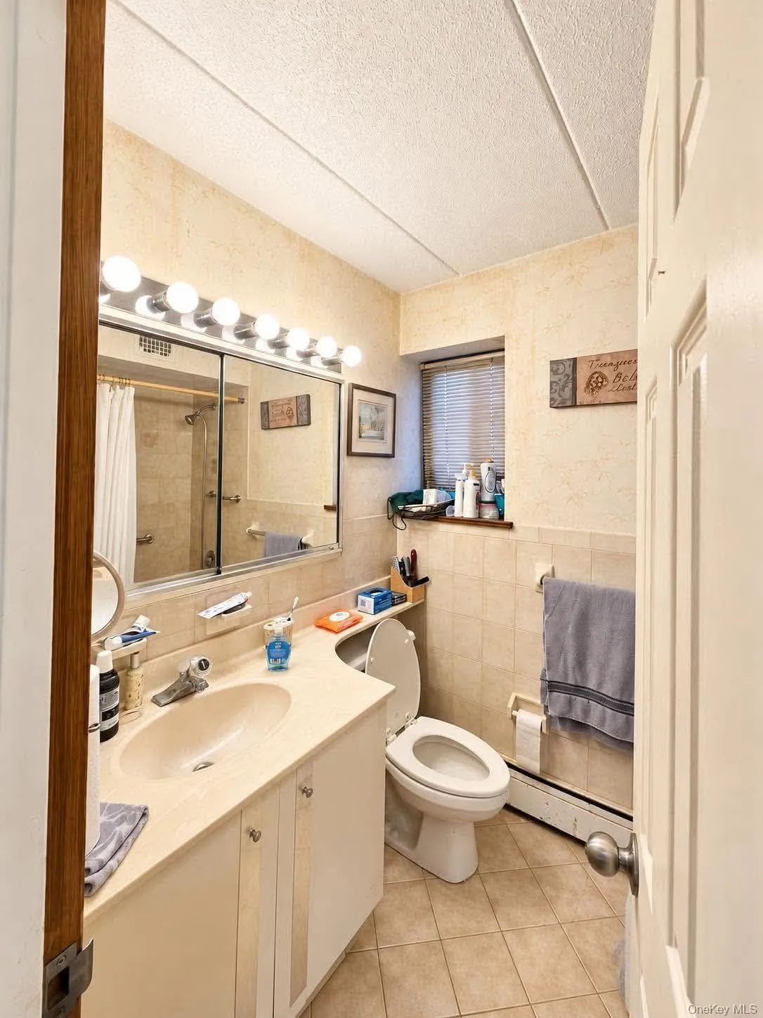 6112 69th Street, New York, NY, 2 Bedrooms Bedrooms, 7 Rooms Rooms,2 BathroomsBathrooms,Residential,For Rent,69th,0,1051802 6112 69th Street, New York, NY, 2 Bedrooms Bedrooms, 7 Rooms Rooms,2 BathroomsBathrooms,Residential,For Rent,69th,0,1051802