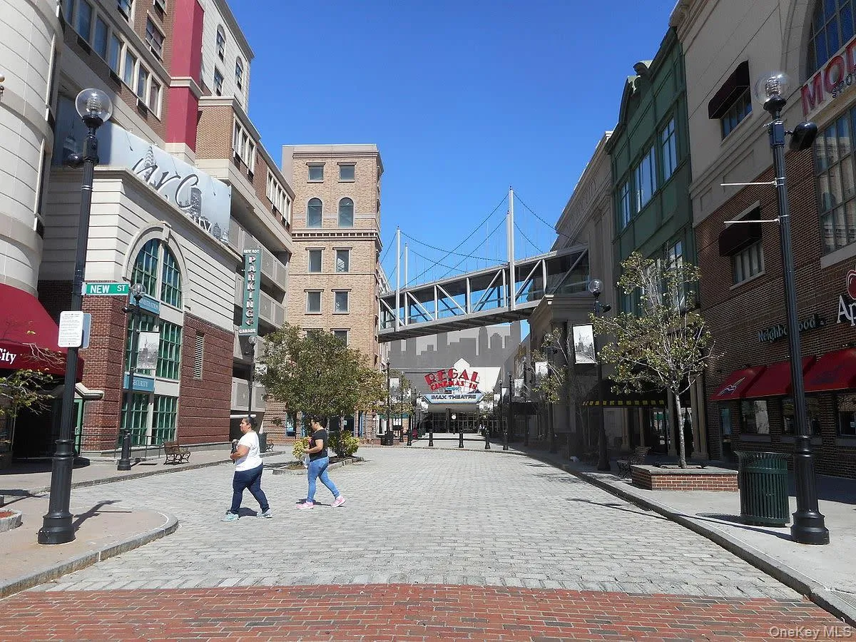 151 Centre, New Rochelle, NY, 1 Bedroom Bedrooms, 3 Rooms Rooms,1 BathroomBathrooms,Residential,For Rent,Centre,0,1051803 151 Centre, New Rochelle, NY, 1 Bedroom Bedrooms, 3 Rooms Rooms,1 BathroomBathrooms,Residential,For Rent,Centre,0,1051803