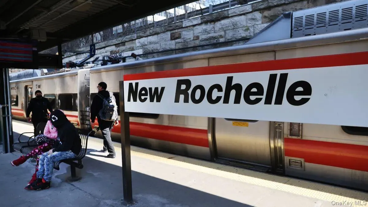 151 Centre, New Rochelle, NY, 1 Bedroom Bedrooms, 3 Rooms Rooms,1 BathroomBathrooms,Residential,For Rent,Centre,0,1051803 151 Centre, New Rochelle, NY, 1 Bedroom Bedrooms, 3 Rooms Rooms,1 BathroomBathrooms,Residential,For Rent,Centre,0,1051803