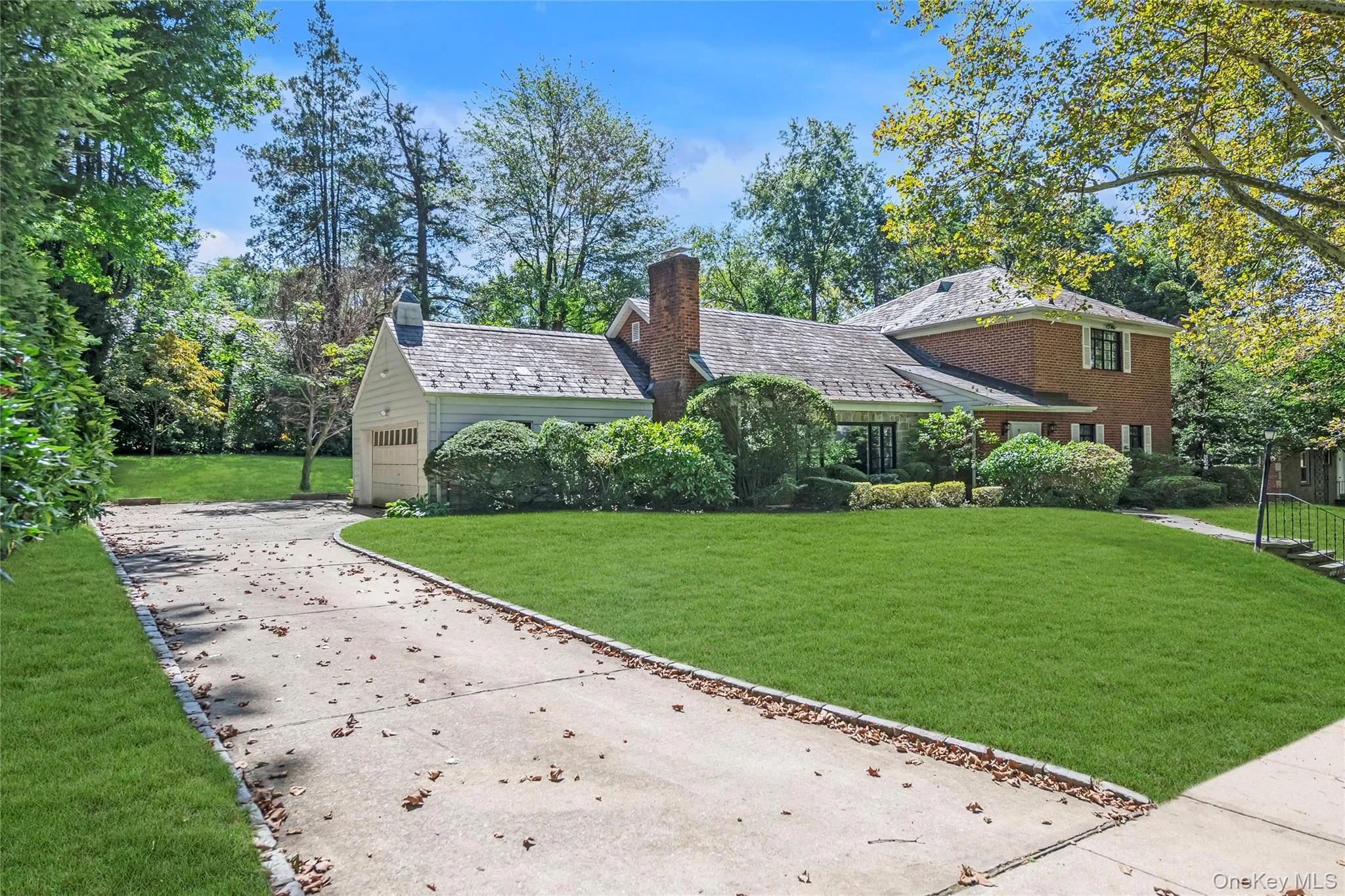 238 Clent Road, North Hempstead, NY, 5 Bedrooms Bedrooms, 9 Rooms Rooms,3 BathroomsBathrooms,Residential,For Rent,Clent,0,1051804 238 Clent Road, North Hempstead, NY, 5 Bedrooms Bedrooms, 9 Rooms Rooms,3 BathroomsBathrooms,Residential,For Rent,Clent,0,1051804