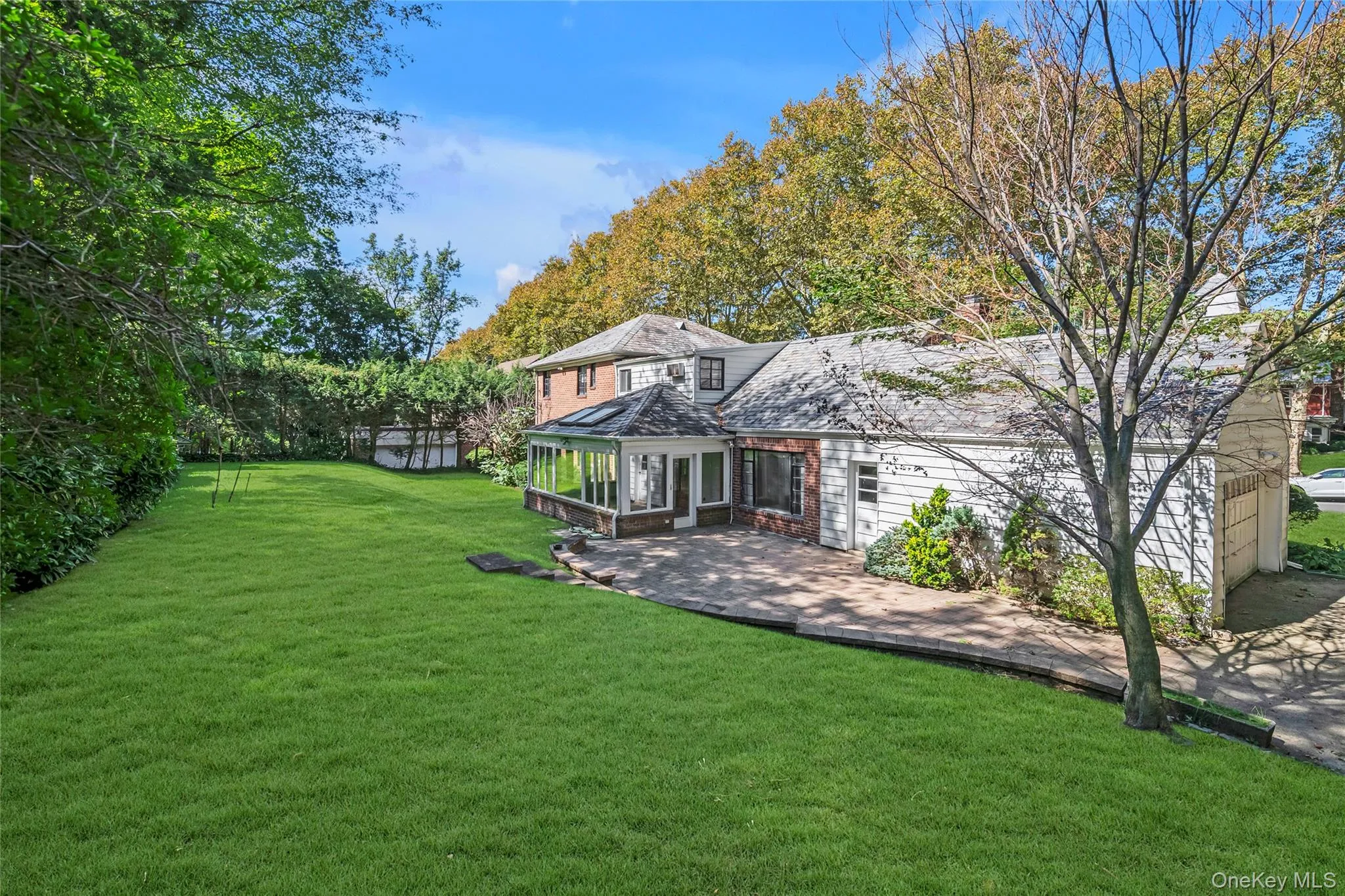 238 Clent Road, North Hempstead, NY, 5 Bedrooms Bedrooms, 9 Rooms Rooms,3 BathroomsBathrooms,Residential,For Rent,Clent,0,1051804 238 Clent Road, North Hempstead, NY, 5 Bedrooms Bedrooms, 9 Rooms Rooms,3 BathroomsBathrooms,Residential,For Rent,Clent,0,1051804