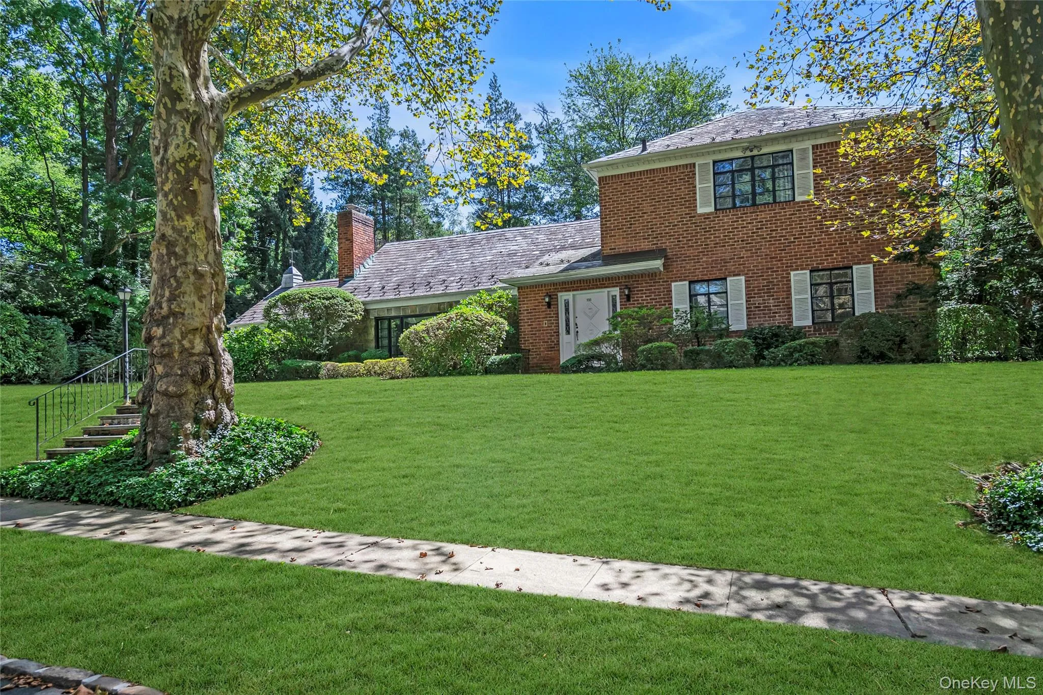 238 Clent Road, North Hempstead, NY, 5 Bedrooms Bedrooms, 9 Rooms Rooms,3 BathroomsBathrooms,Residential,For Rent,Clent,0,1051804 238 Clent Road, North Hempstead, NY, 5 Bedrooms Bedrooms, 9 Rooms Rooms,3 BathroomsBathrooms,Residential,For Rent,Clent,0,1051804