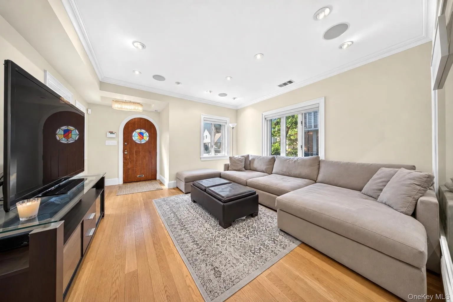 80-55 236th Street, New York, NY, 3 Bedrooms Bedrooms, 8 Rooms Rooms,2 BathroomsBathrooms,Residential,For Rent,236th,0,1051810 80-55 236th Street, New York, NY, 3 Bedrooms Bedrooms, 8 Rooms Rooms,2 BathroomsBathrooms,Residential,For Rent,236th,0,1051810