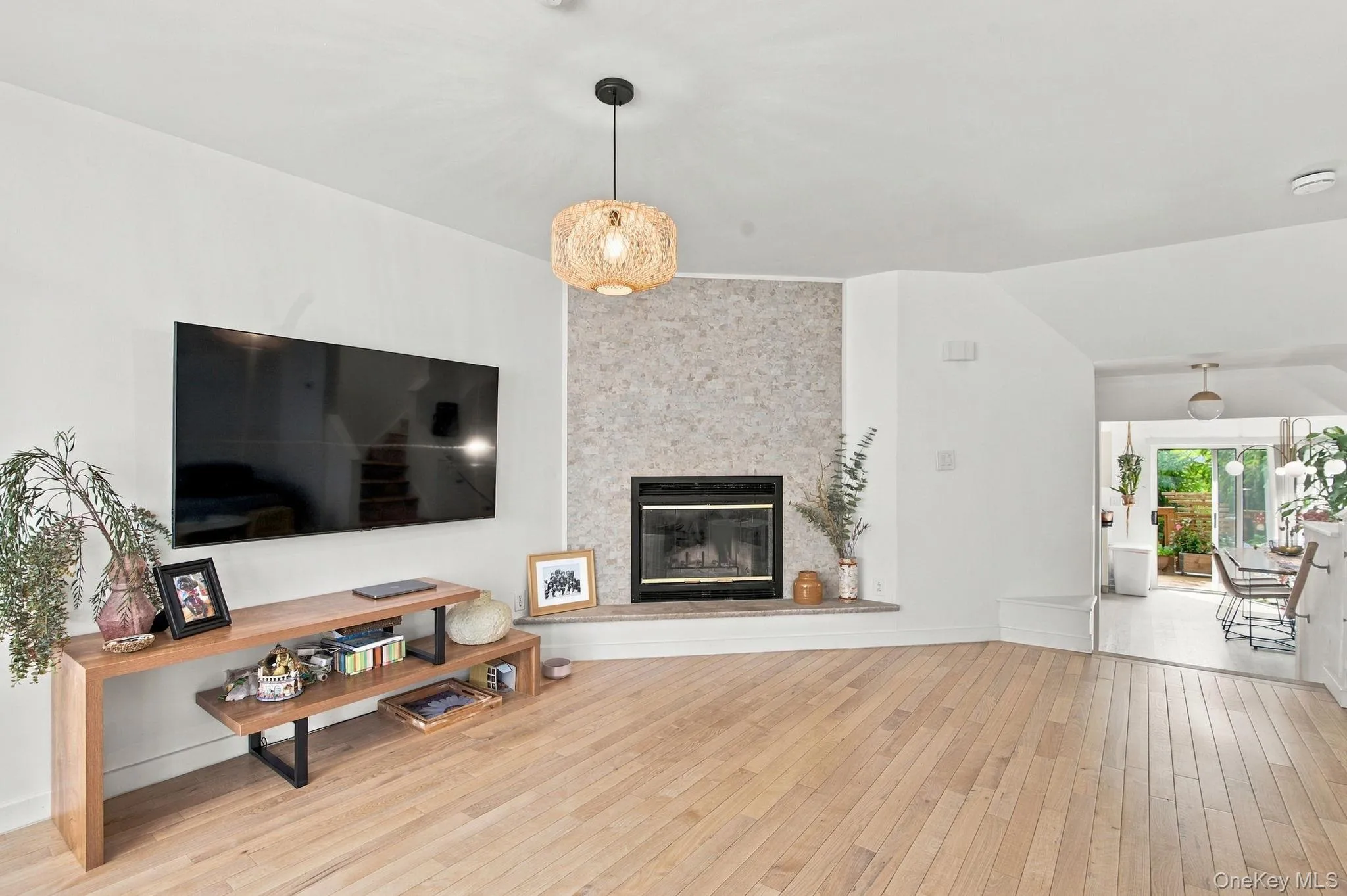 3 Nottingham Court, Clarkstown, NY, 2 Bedrooms Bedrooms, 6 Rooms Rooms,1 BathroomBathrooms,Residential,For Rent,Nottingham,0,1051816 3 Nottingham Court, Clarkstown, NY, 2 Bedrooms Bedrooms, 6 Rooms Rooms,1 BathroomBathrooms,Residential,For Rent,Nottingham,0,1051816