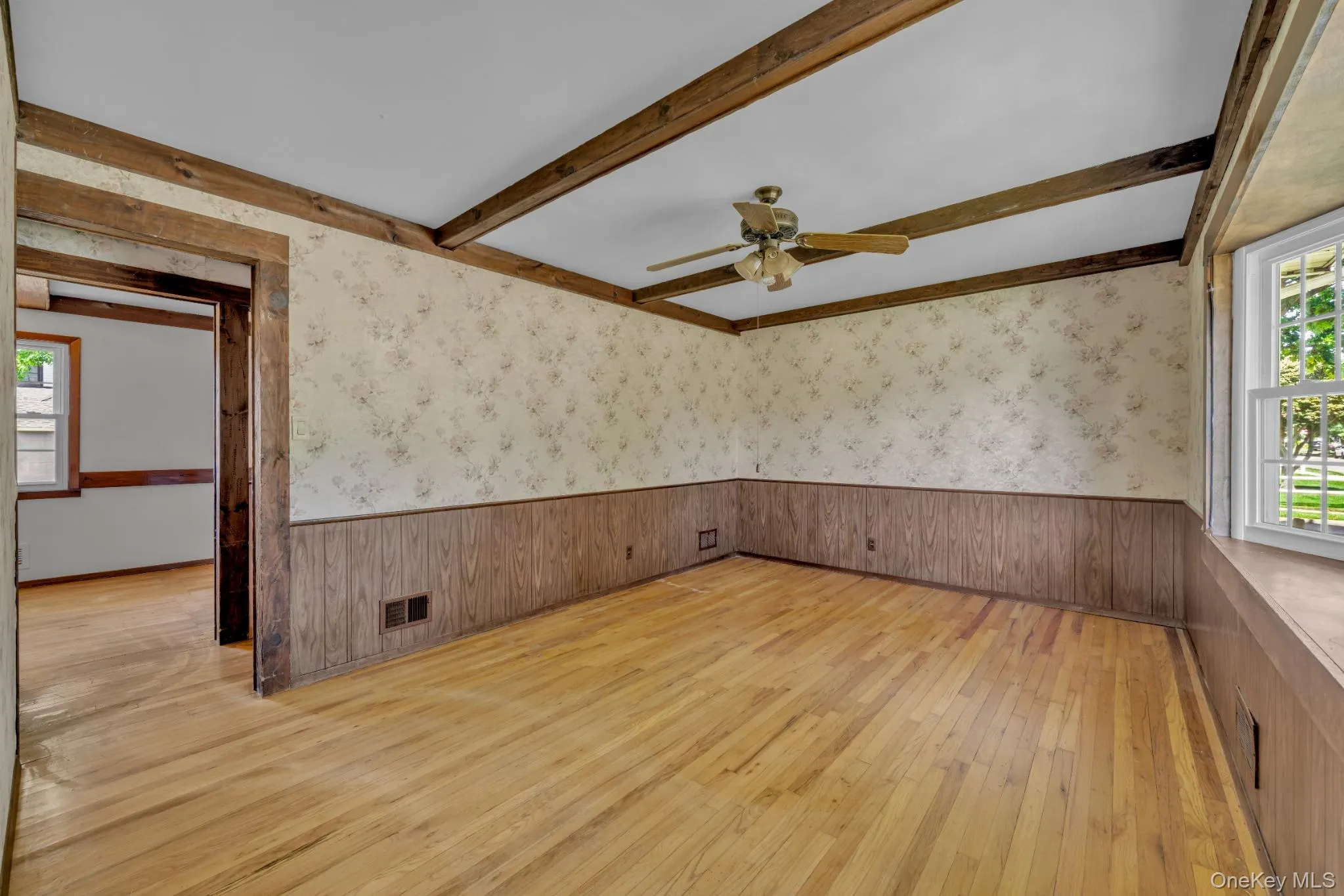 170 Park Lane, Oyster Bay, NY, 5 Bedrooms Bedrooms, 8 Rooms Rooms,2 BathroomsBathrooms,Residential,For Rent,Park,0,1051817 170 Park Lane, Oyster Bay, NY, 5 Bedrooms Bedrooms, 8 Rooms Rooms,2 BathroomsBathrooms,Residential,For Rent,Park,0,1051817