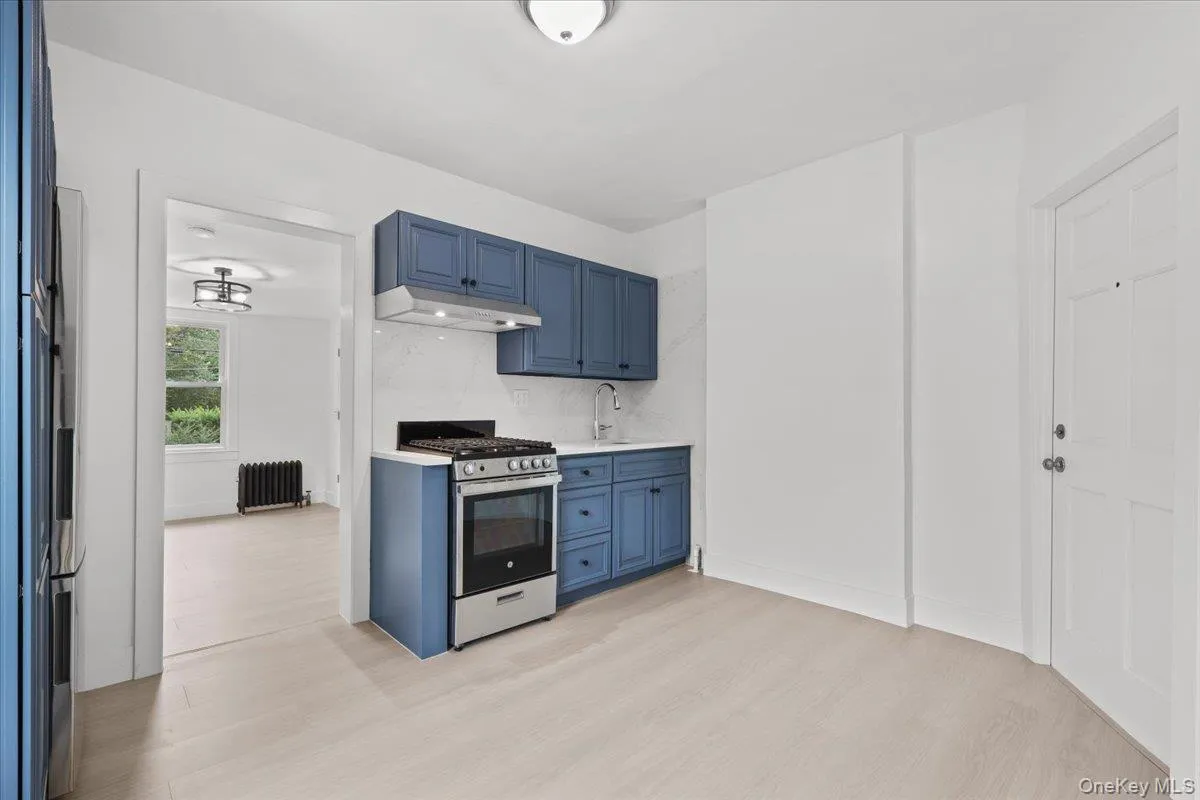 152 Summerfield Street, Eastchester, NY, 2 Bedroom Bedrooms, 4 Room Rooms,1 BathroomBathrooms,Residential Lease,For Rent,Summerfield,0,1051820 152 Summerfield Street, Eastchester, NY, 2 Bedroom Bedrooms, 4 Room Rooms,1 BathroomBathrooms,Residential Lease,For Rent,Summerfield,0,1051820