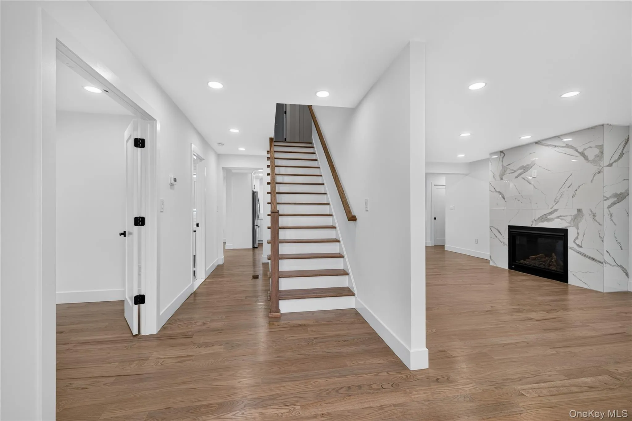 238 Oak Street, Oyster Bay, NY, 5 Bedrooms Bedrooms, 12 Rooms Rooms,4 BathroomsBathrooms,Residential,For Rent,Oak,0,1051822 238 Oak Street, Oyster Bay, NY, 5 Bedrooms Bedrooms, 12 Rooms Rooms,4 BathroomsBathrooms,Residential,For Rent,Oak,0,1051822