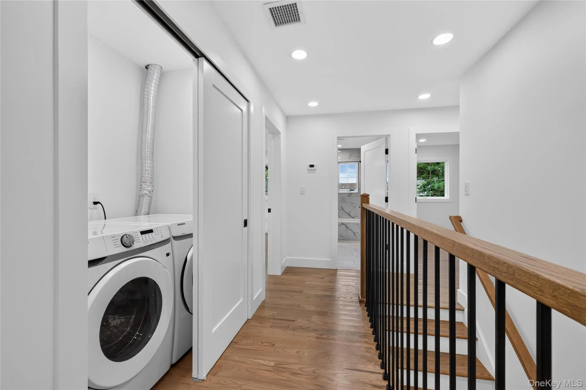 238 Oak Street, Oyster Bay, NY, 5 Bedrooms Bedrooms, 12 Rooms Rooms,4 BathroomsBathrooms,Residential,For Rent,Oak,0,1051822 238 Oak Street, Oyster Bay, NY, 5 Bedrooms Bedrooms, 12 Rooms Rooms,4 BathroomsBathrooms,Residential,For Rent,Oak,0,1051822