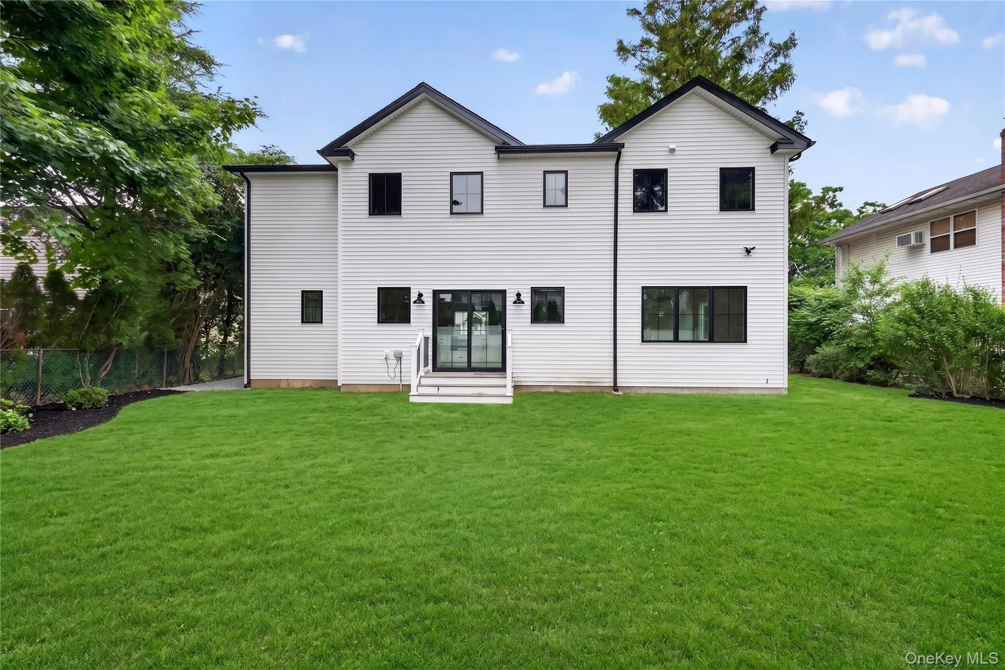 238 Oak Street, Oyster Bay, NY, 5 Bedrooms Bedrooms, 12 Rooms Rooms,4 BathroomsBathrooms,Residential,For Rent,Oak,0,1051822 238 Oak Street, Oyster Bay, NY, 5 Bedrooms Bedrooms, 12 Rooms Rooms,4 BathroomsBathrooms,Residential,For Rent,Oak,0,1051822