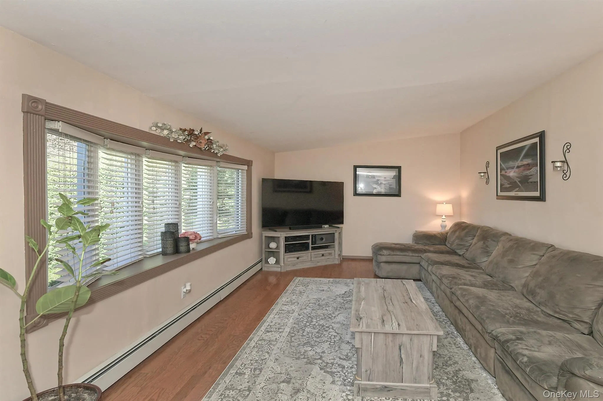 11 Crooked Pine Drive, Brookhaven, NY, 5 Bedrooms Bedrooms, 9 Rooms Rooms,3 BathroomsBathrooms,Residential,For Rent,Crooked Pine,0,1051827 11 Crooked Pine Drive, Brookhaven, NY, 5 Bedrooms Bedrooms, 9 Rooms Rooms,3 BathroomsBathrooms,Residential,For Rent,Crooked Pine,0,1051827