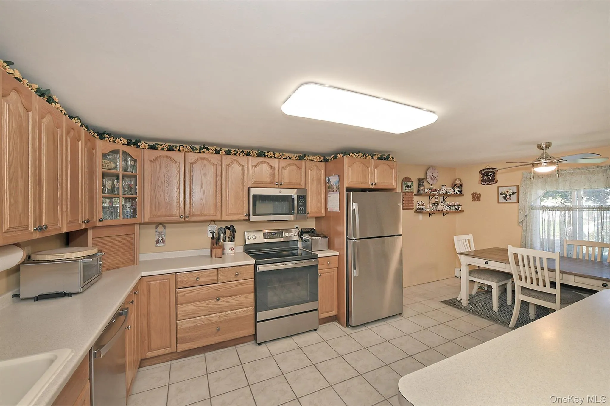 11 Crooked Pine Drive, Brookhaven, NY, 5 Bedrooms Bedrooms, 9 Rooms Rooms,3 BathroomsBathrooms,Residential,For Rent,Crooked Pine,0,1051827 11 Crooked Pine Drive, Brookhaven, NY, 5 Bedrooms Bedrooms, 9 Rooms Rooms,3 BathroomsBathrooms,Residential,For Rent,Crooked Pine,0,1051827
