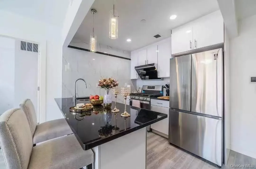 144-27 Sanford Avenue, New York, NY, 2 Bedrooms Bedrooms, 4 Rooms Rooms,2 BathroomsBathrooms,Residential,For Rent,Sanford,0,1051839 144-27 Sanford Avenue, New York, NY, 2 Bedrooms Bedrooms, 4 Rooms Rooms,2 BathroomsBathrooms,Residential,For Rent,Sanford,0,1051839
