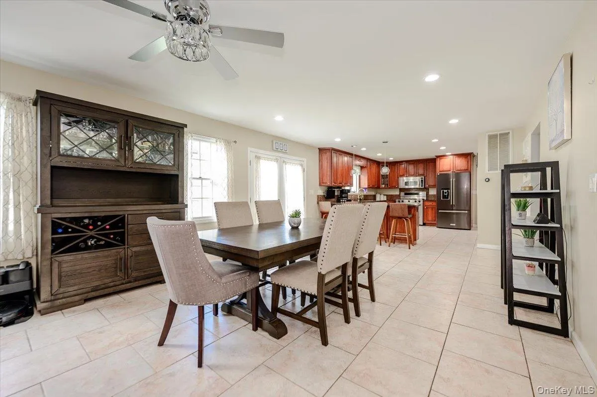 24 William Avenue, Islip, NY, 5 Bedrooms Bedrooms, 8 Rooms Rooms,2 BathroomsBathrooms,Residential,For Rent,William,0,1051841 24 William Avenue, Islip, NY, 5 Bedrooms Bedrooms, 8 Rooms Rooms,2 BathroomsBathrooms,Residential,For Rent,William,0,1051841