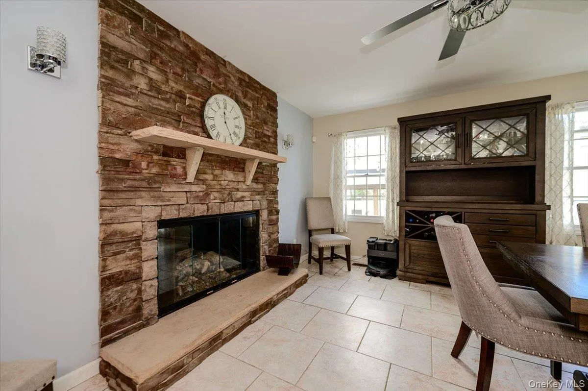 24 William Avenue, Islip, NY, 5 Bedrooms Bedrooms, 8 Rooms Rooms,2 BathroomsBathrooms,Residential,For Rent,William,0,1051841 24 William Avenue, Islip, NY, 5 Bedrooms Bedrooms, 8 Rooms Rooms,2 BathroomsBathrooms,Residential,For Rent,William,0,1051841